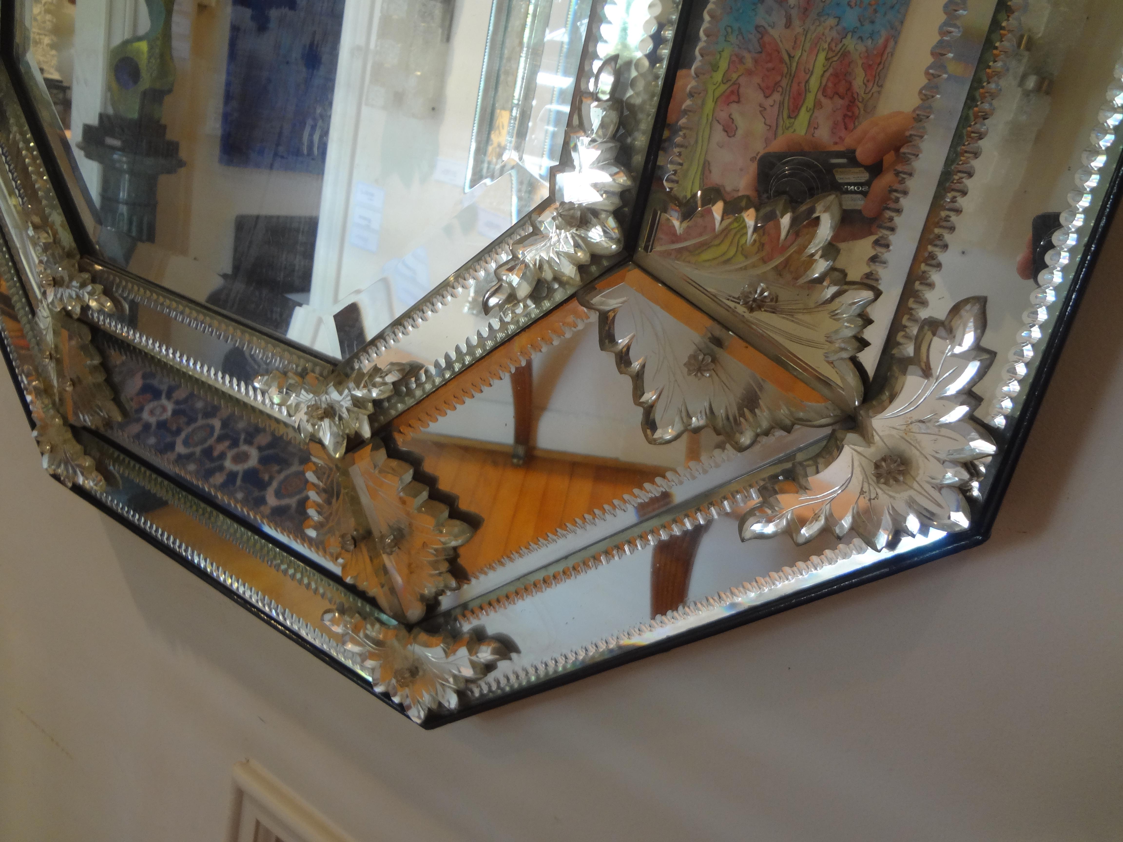 19th Century Venetian Octagonal Beveled Mirror For Sale 2