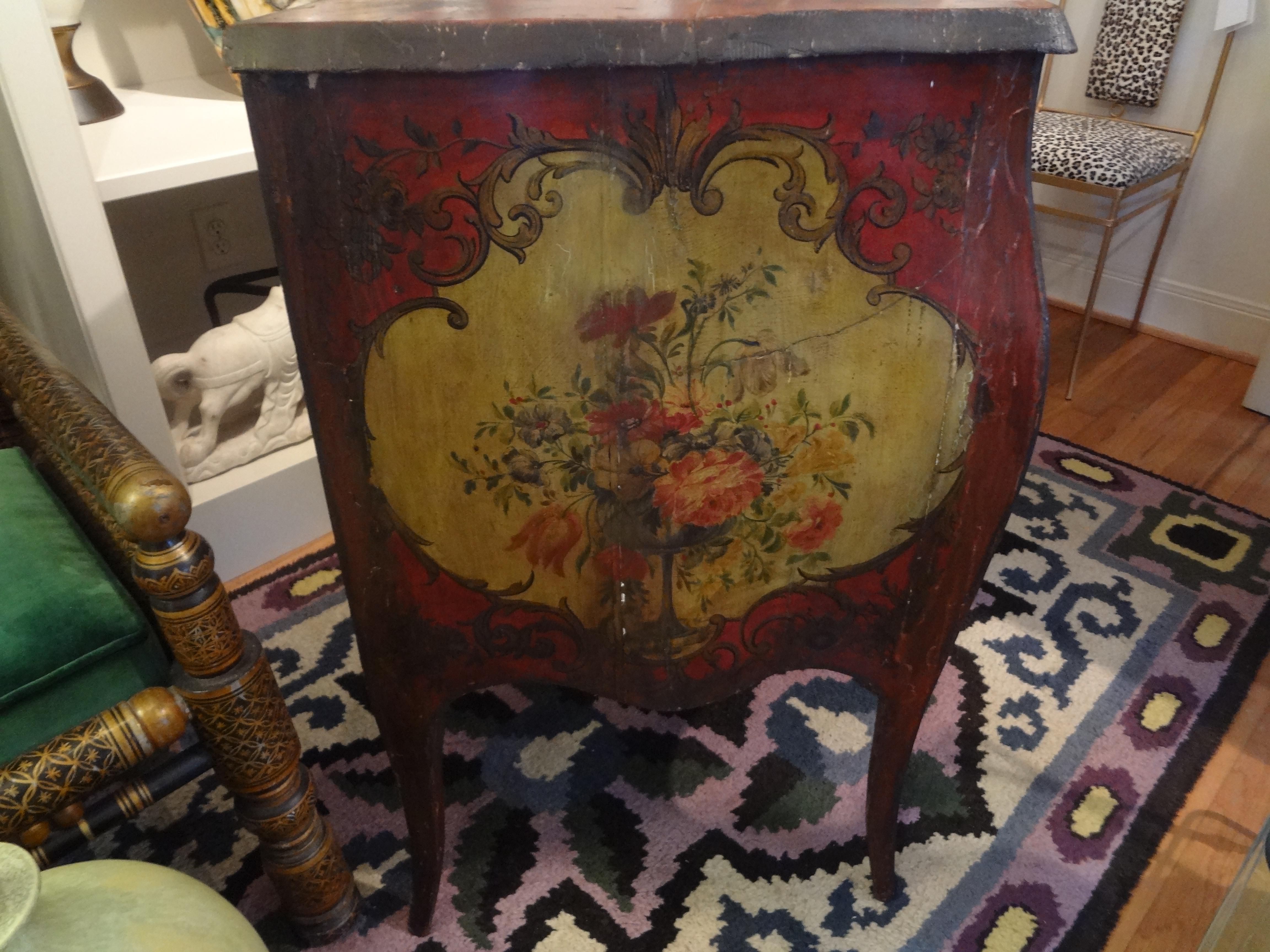19th Century Venetian Painted Commode Or Chest For Sale 4