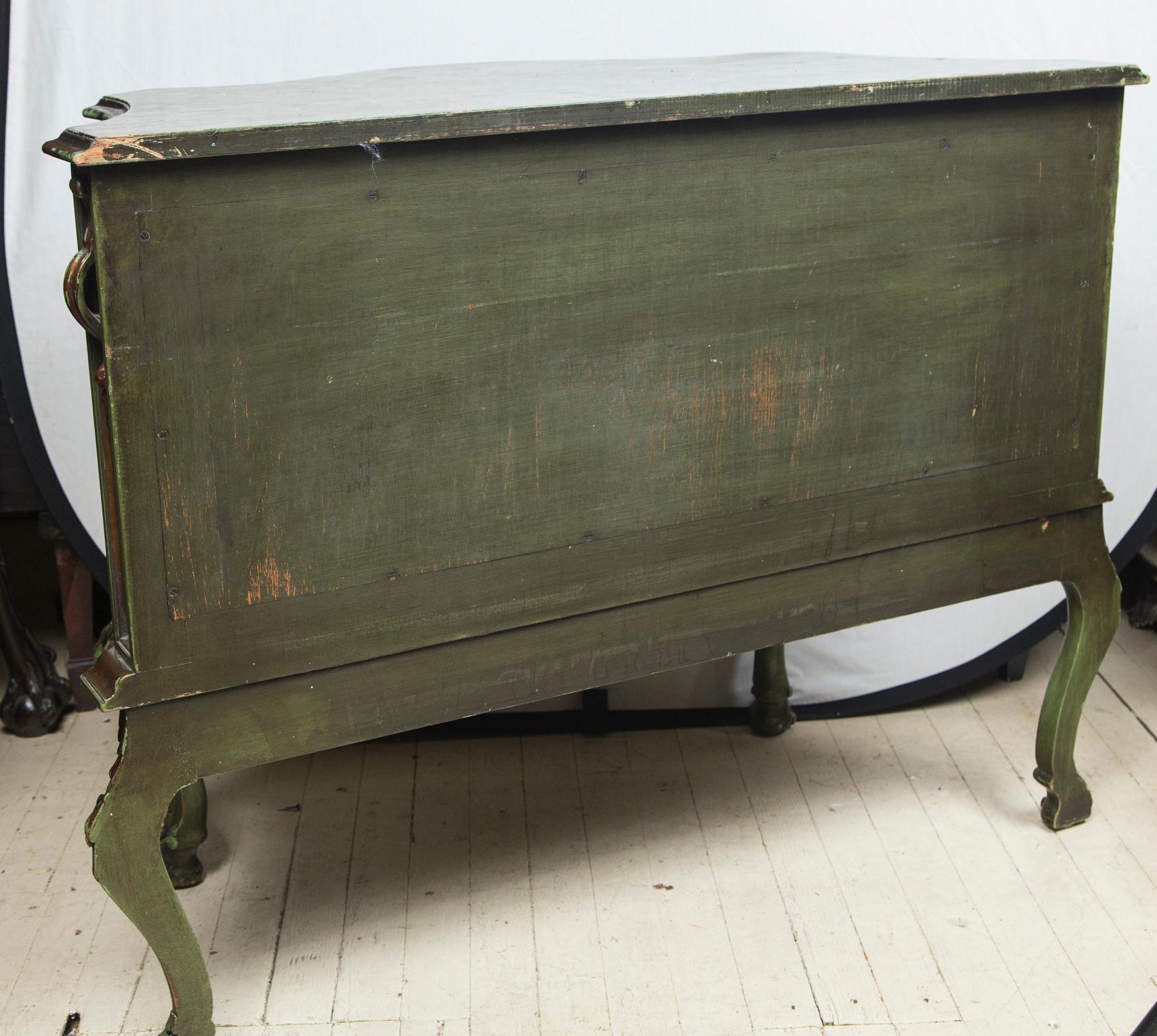 19th Century Venetian Painted  Commode For Sale 4