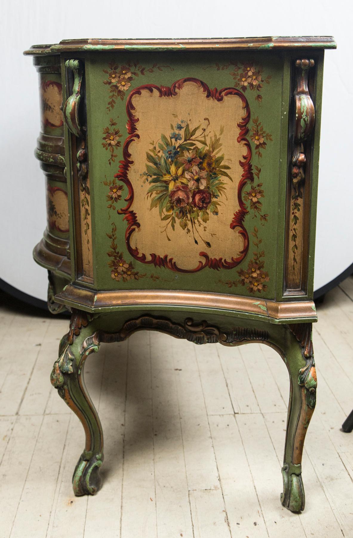 Wood 19th Century Venetian Painted  Commode For Sale