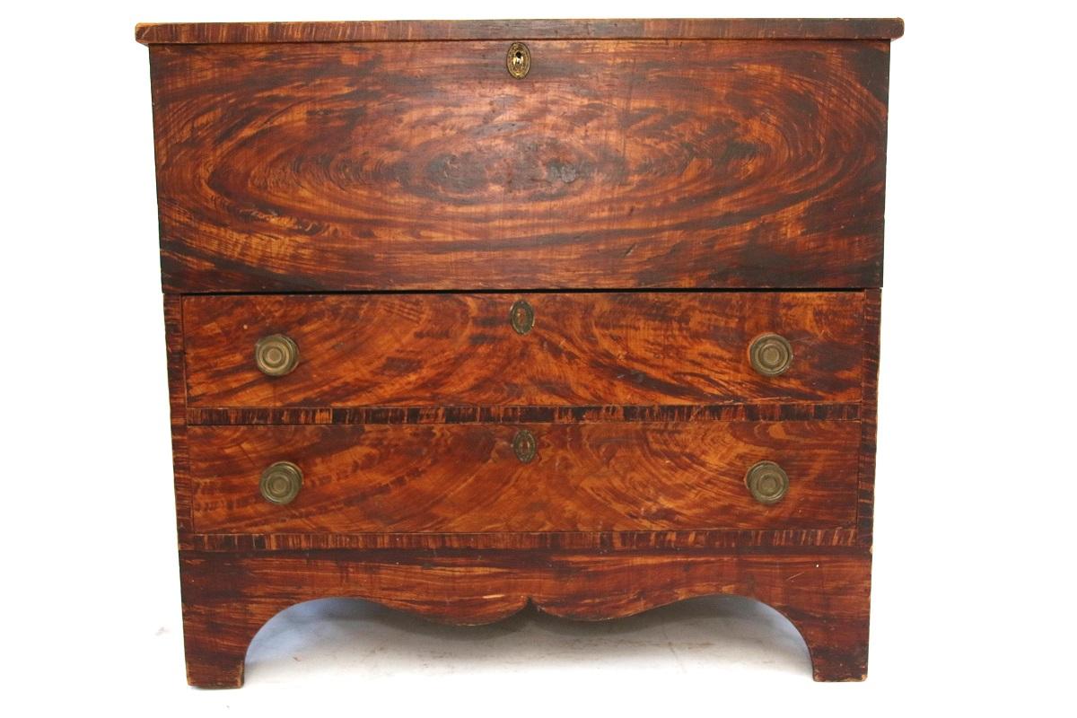 American 19th Century Vermont Grain Painted Blanket Chest For Sale