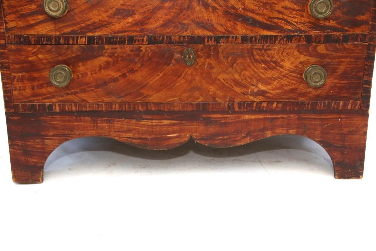 Mid-19th Century 19th Century Vermont Grain Painted Blanket Chest For Sale