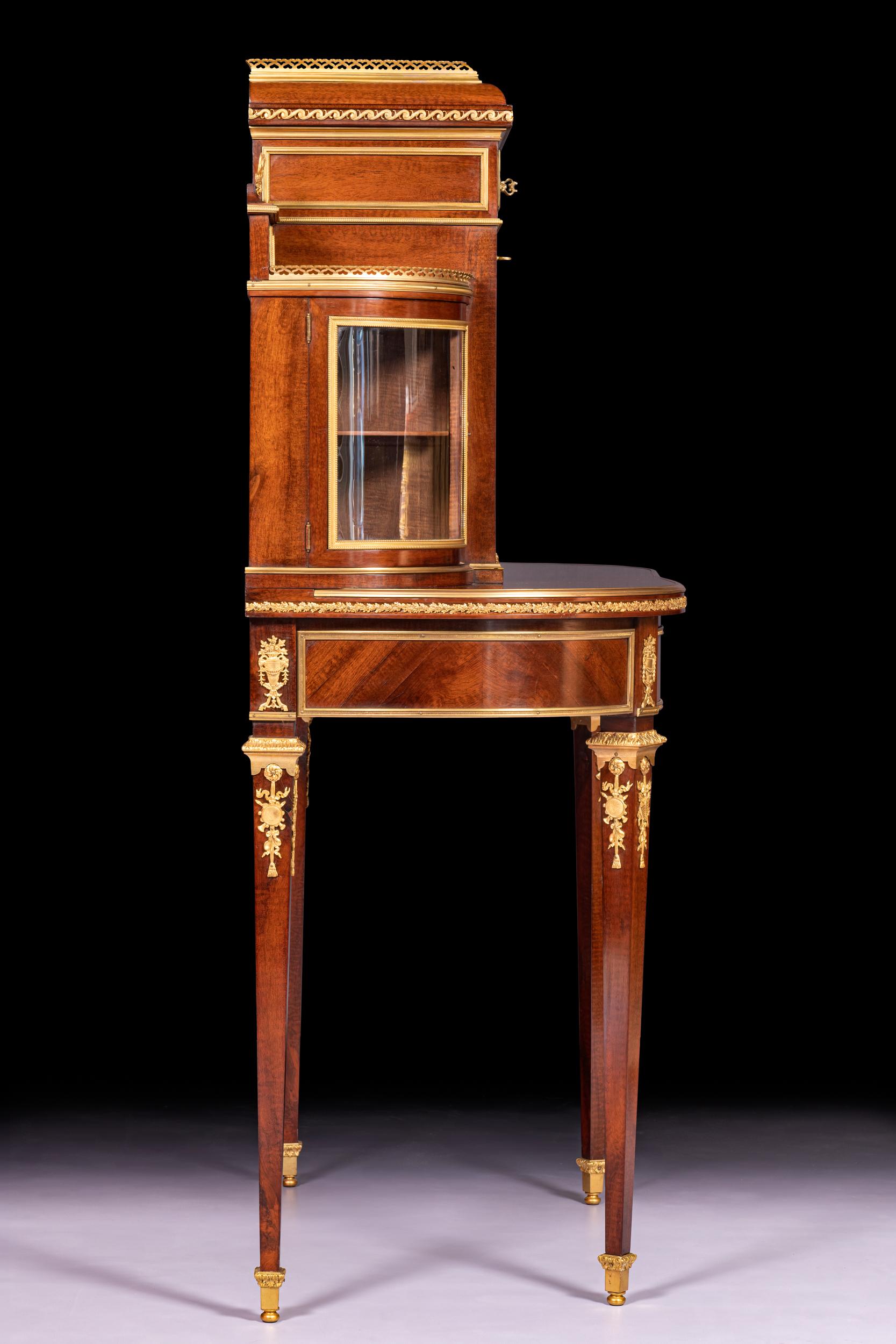 Gabinetto Secretaire francese in Vernis Martin del XIX secolo attribuito a Paul Sormani in vendita 1