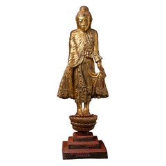 19. Jahrhundert Sehr schöne und besondere burmesische Mandalay-Buddha-Statue aus Burma