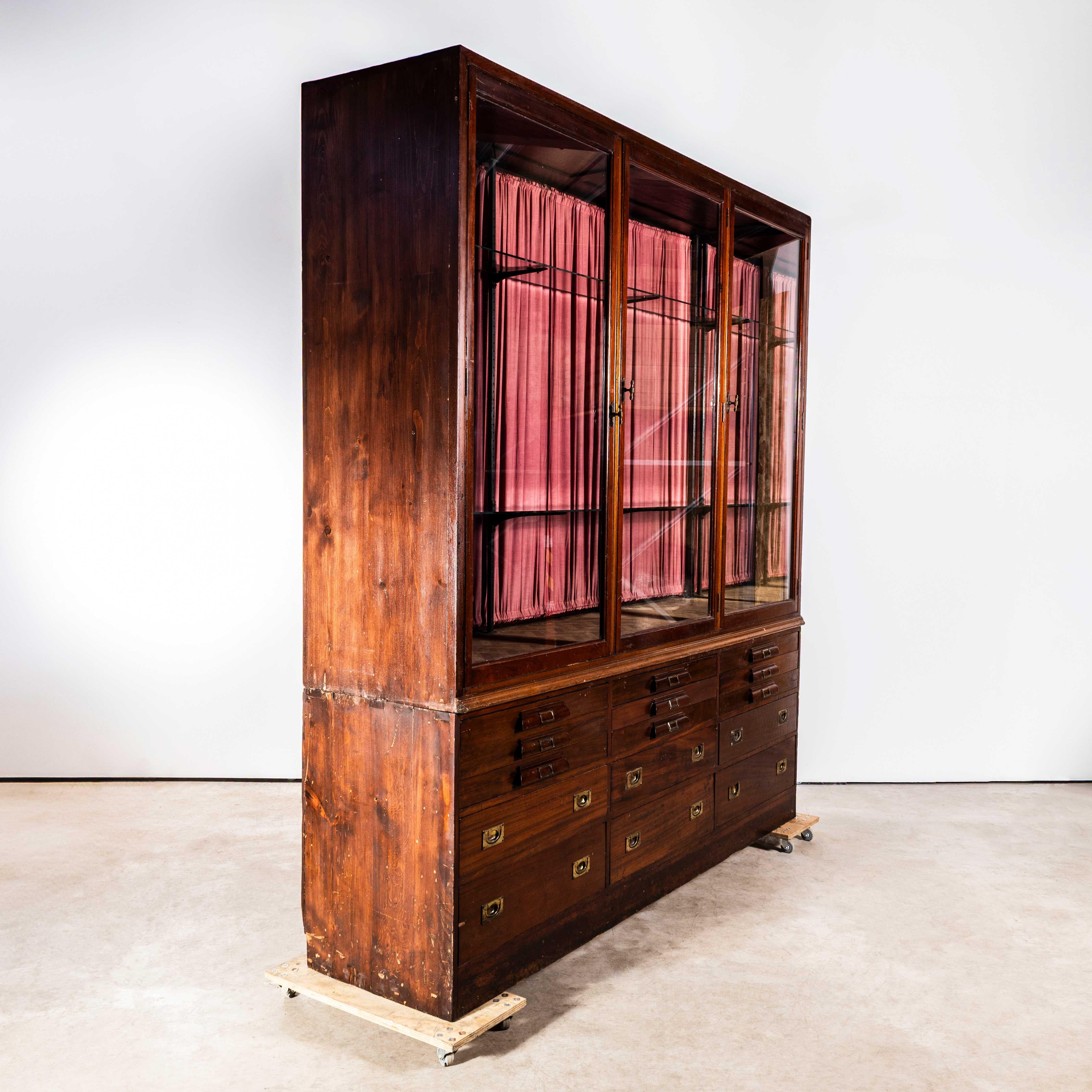 19th Century Very Large Mahogany Glazed Display Cabinet For Sale 5