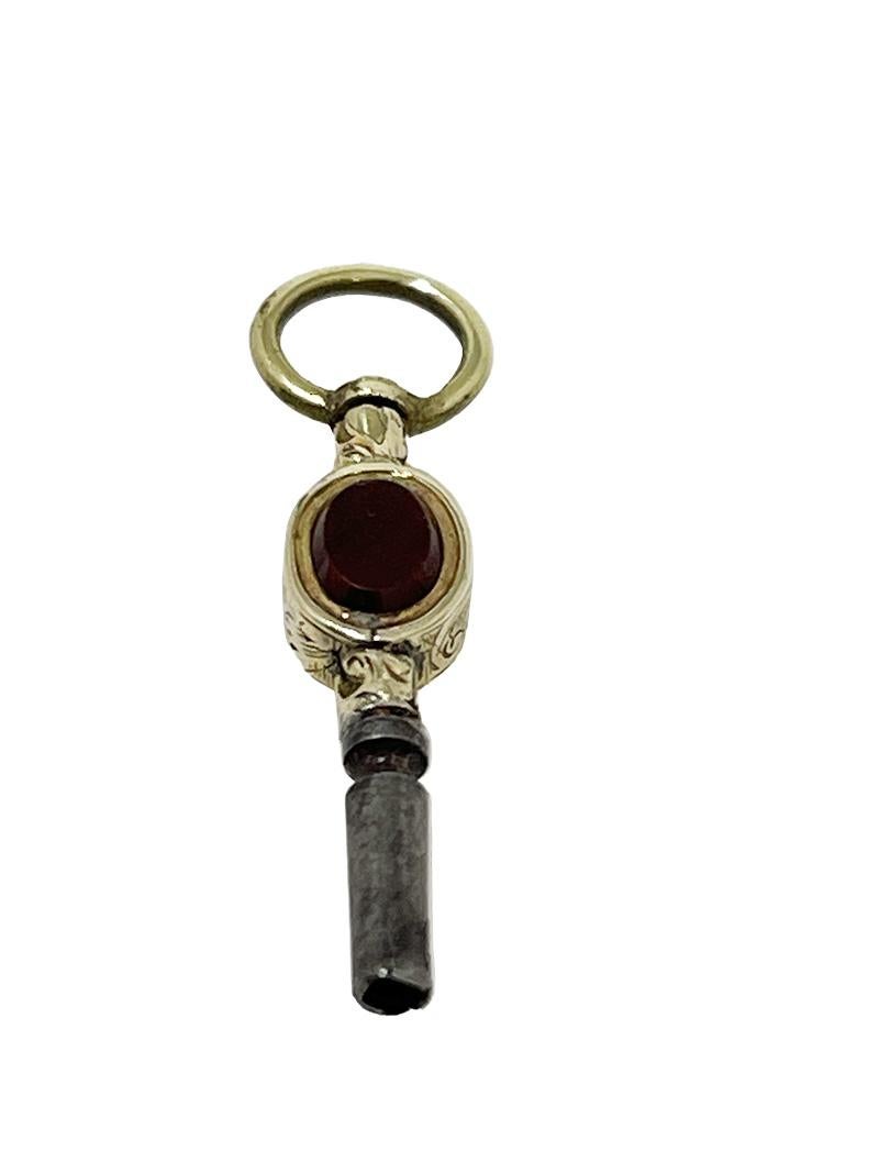 Dutch 19th Century very small Brass and Gold Watch-Key with Jasper Stones For Sale