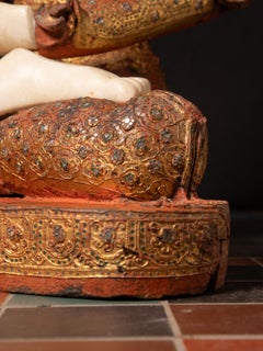 19th century Very special large Burmese Buddha statue from Burma