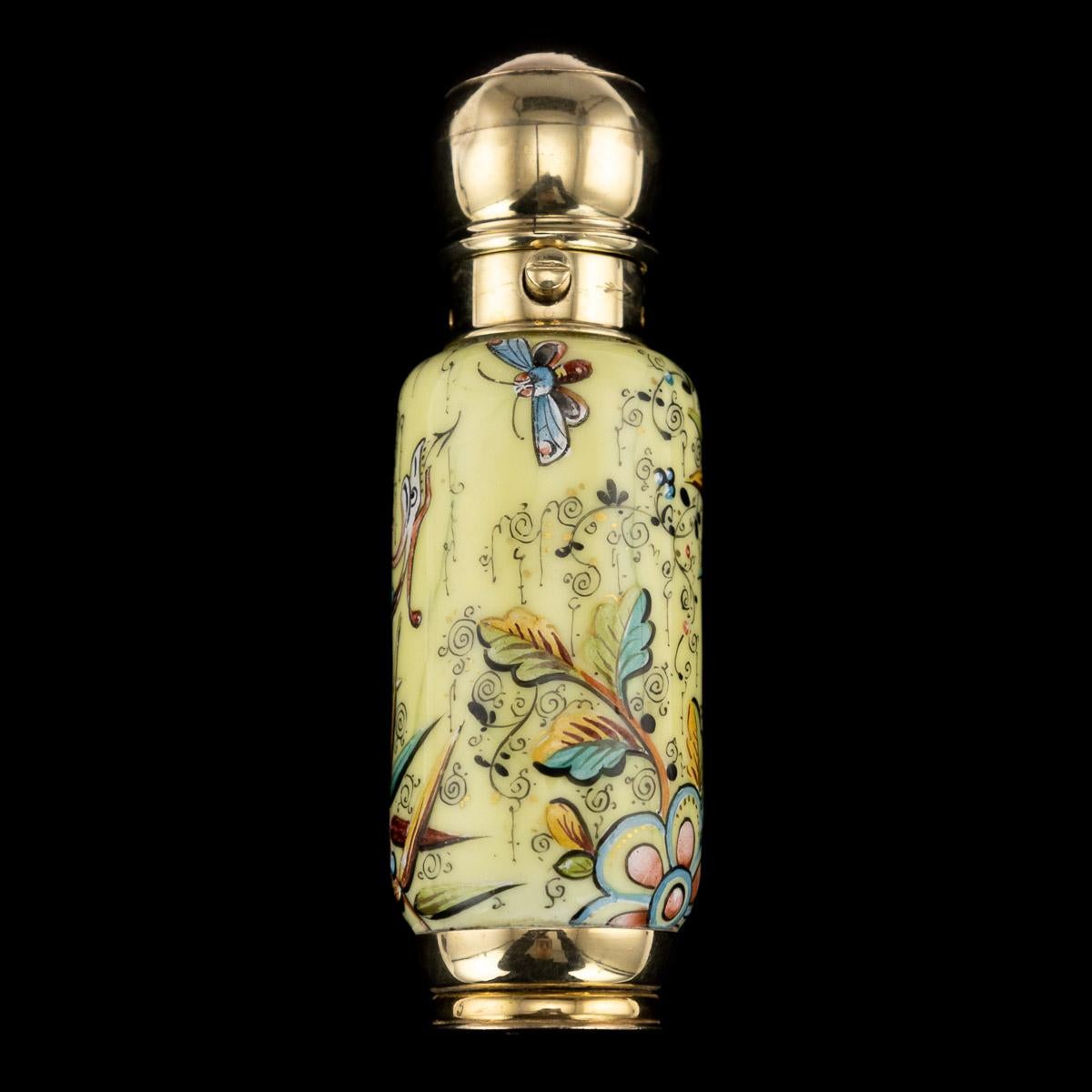 English Victorian 18-Karat Gold and Enamel Scent Bottle, Sampson Mordan, circa 1880