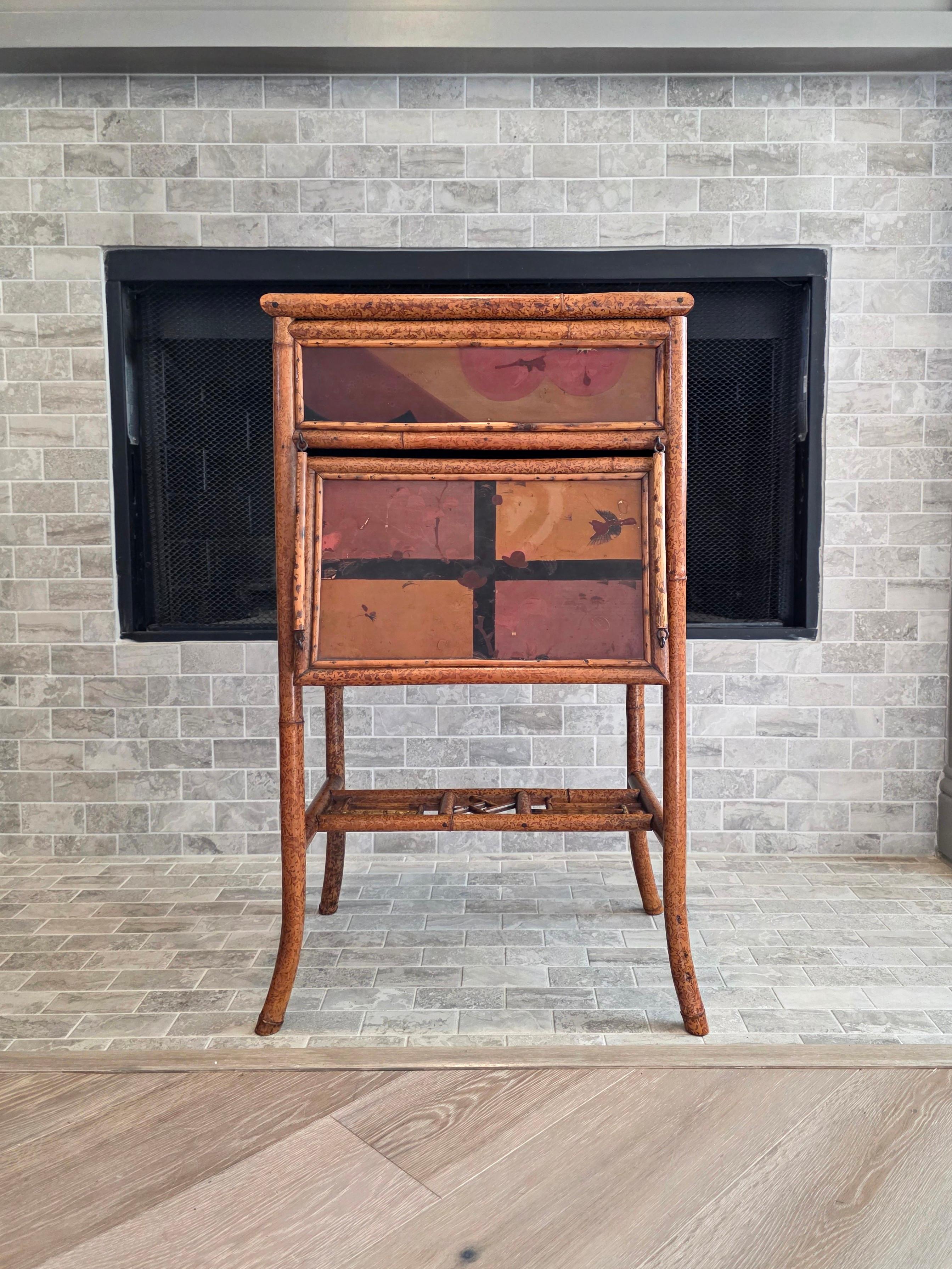 Table d'appoint en bambou pour la couture, 19e siècle, Aesthetic Movement, Chine en vente 11