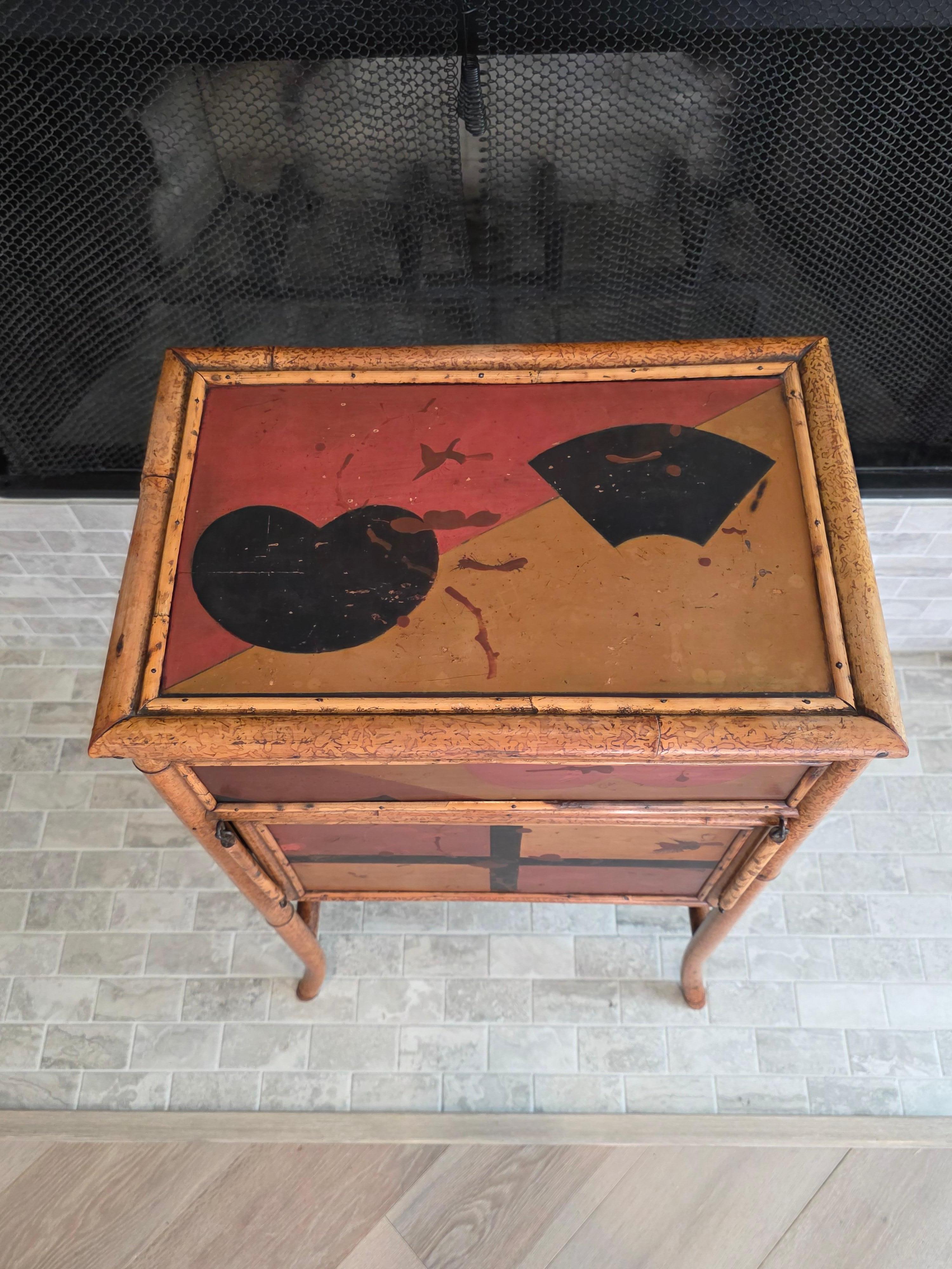 Bambou Table d'appoint en bambou pour la couture, 19e siècle, Aesthetic Movement, Chine en vente