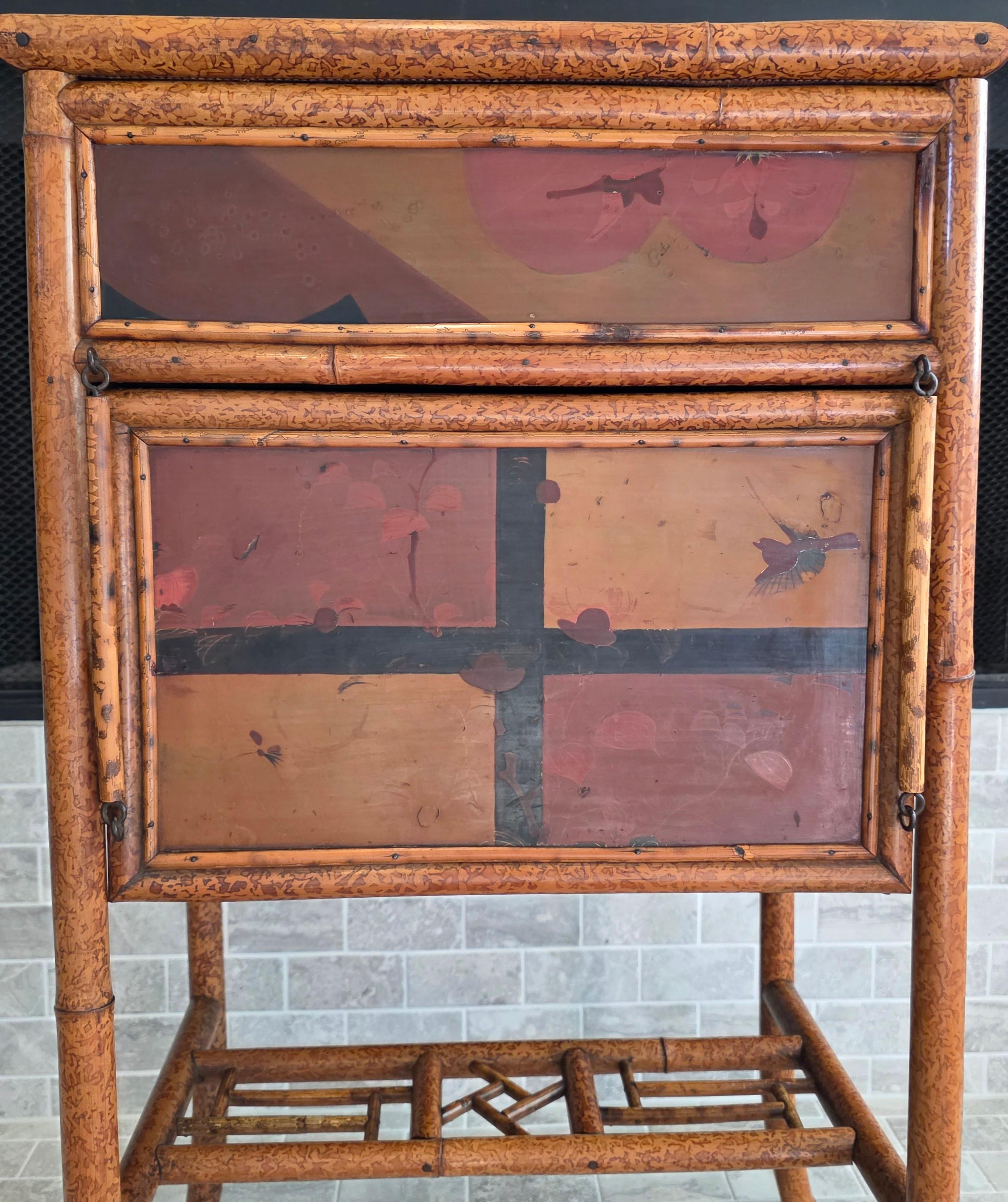 Table d'appoint en bambou pour la couture, 19e siècle, Aesthetic Movement, Chine en vente 2