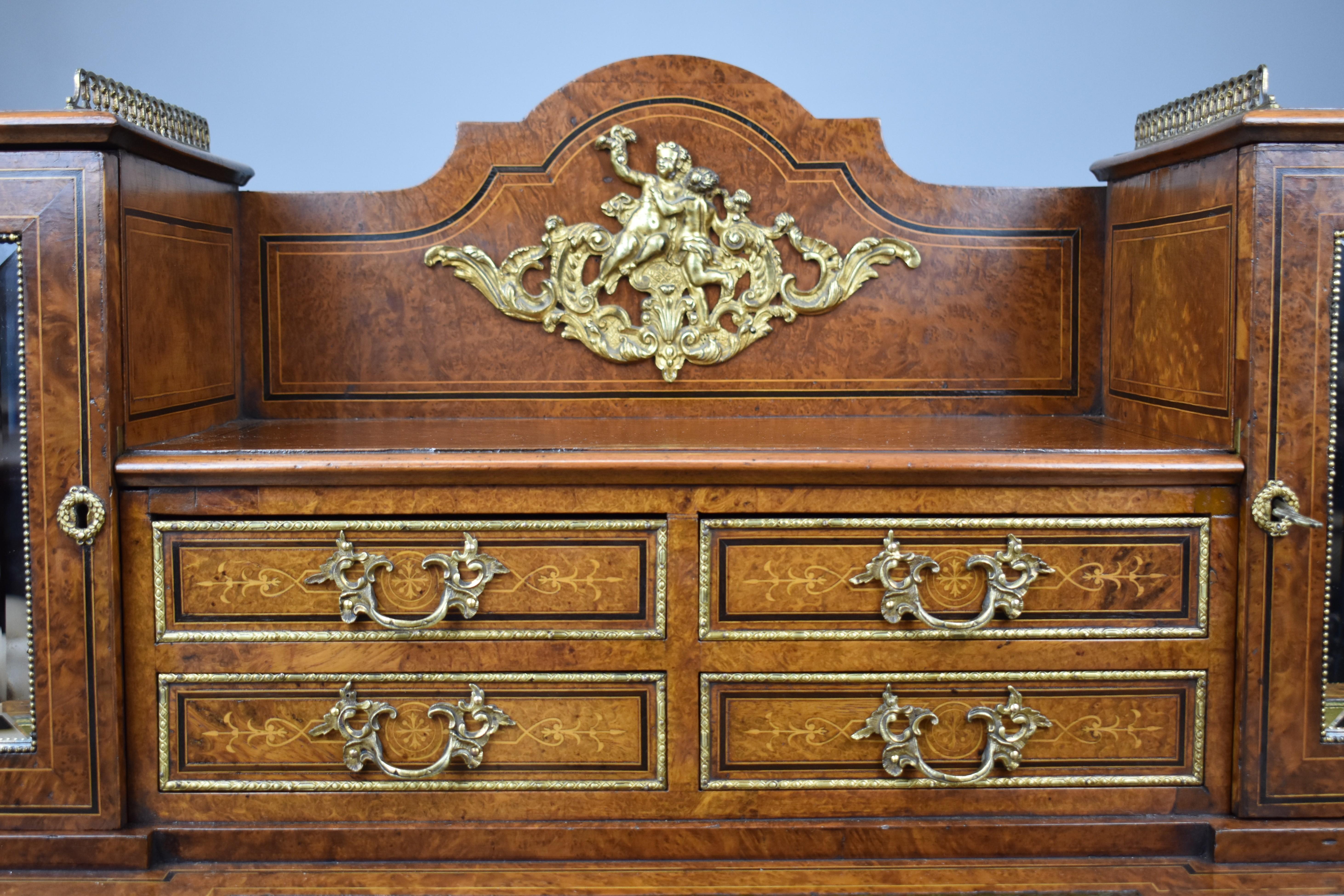 19th Century Victorian Amboyna Inlaid Pedestal Desk For Sale 6