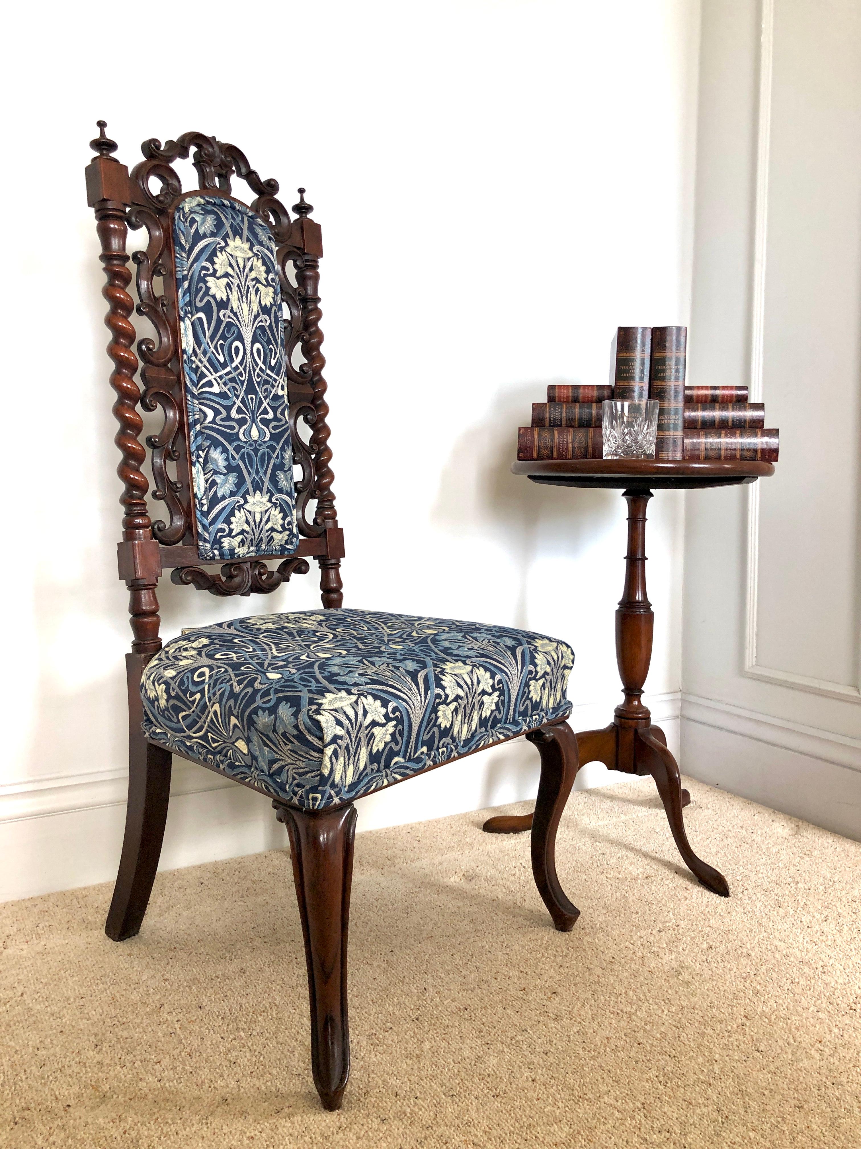 19th Century Victorian Antique Carved Mahogany Hall/Side Chair 4