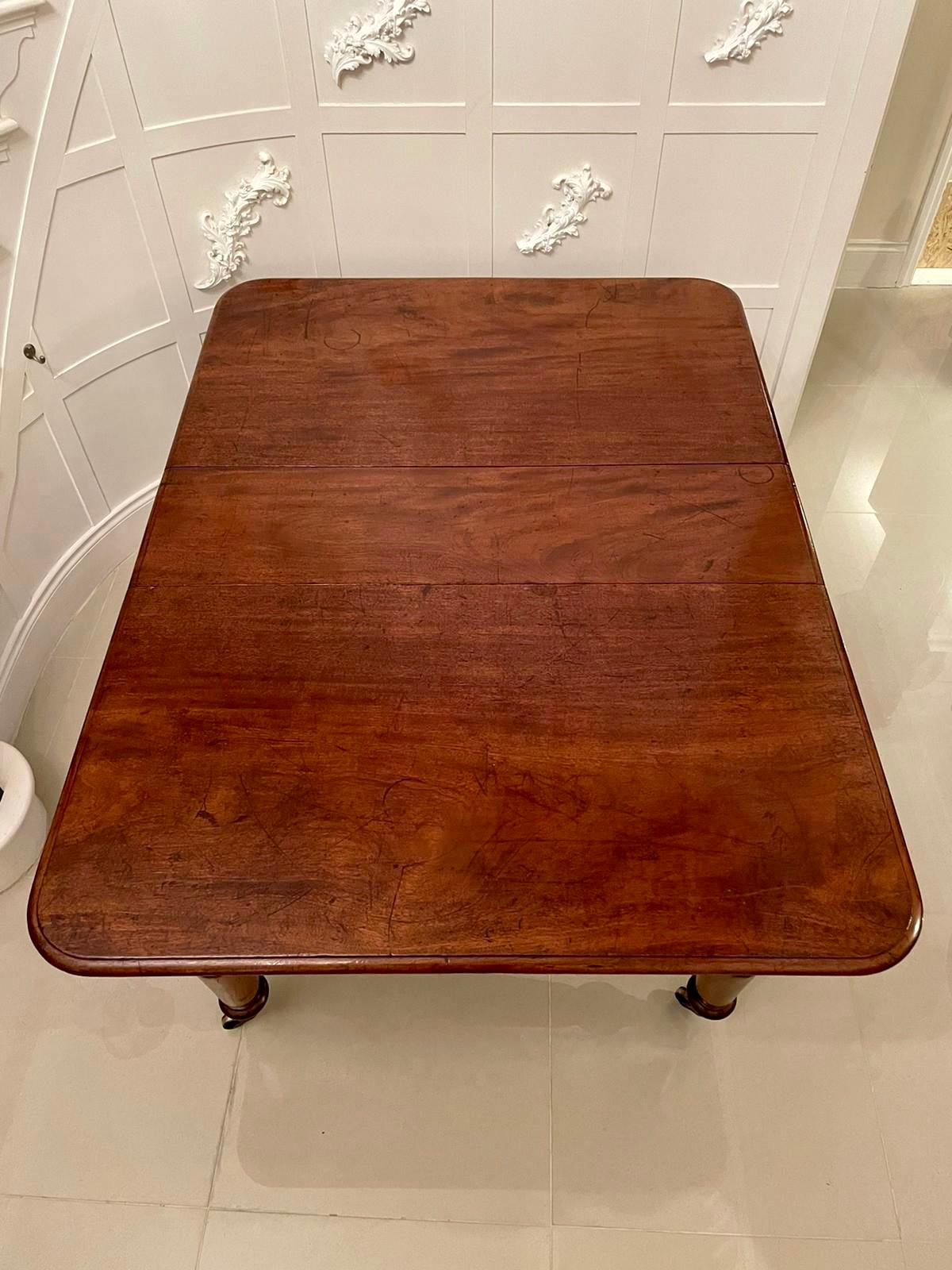 Other 19th Century Victorian Antique Mahogany Extending Dining Table For Sale