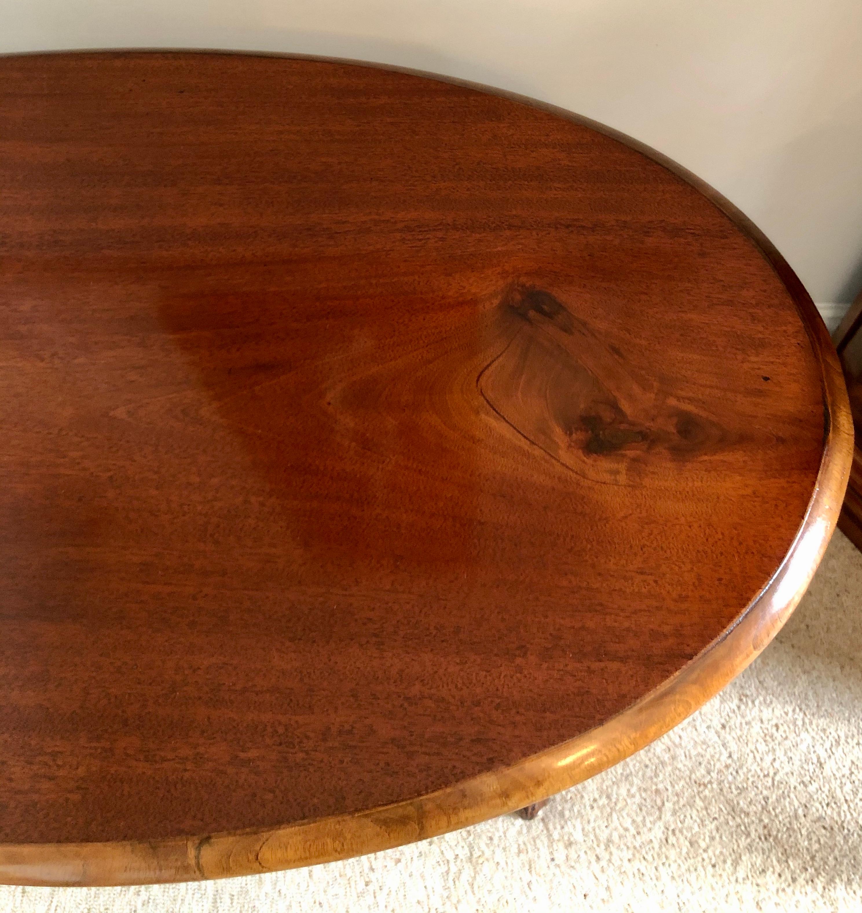 Hand-Carved 19th Century Victorian Antique Oval Walnut Centre Table