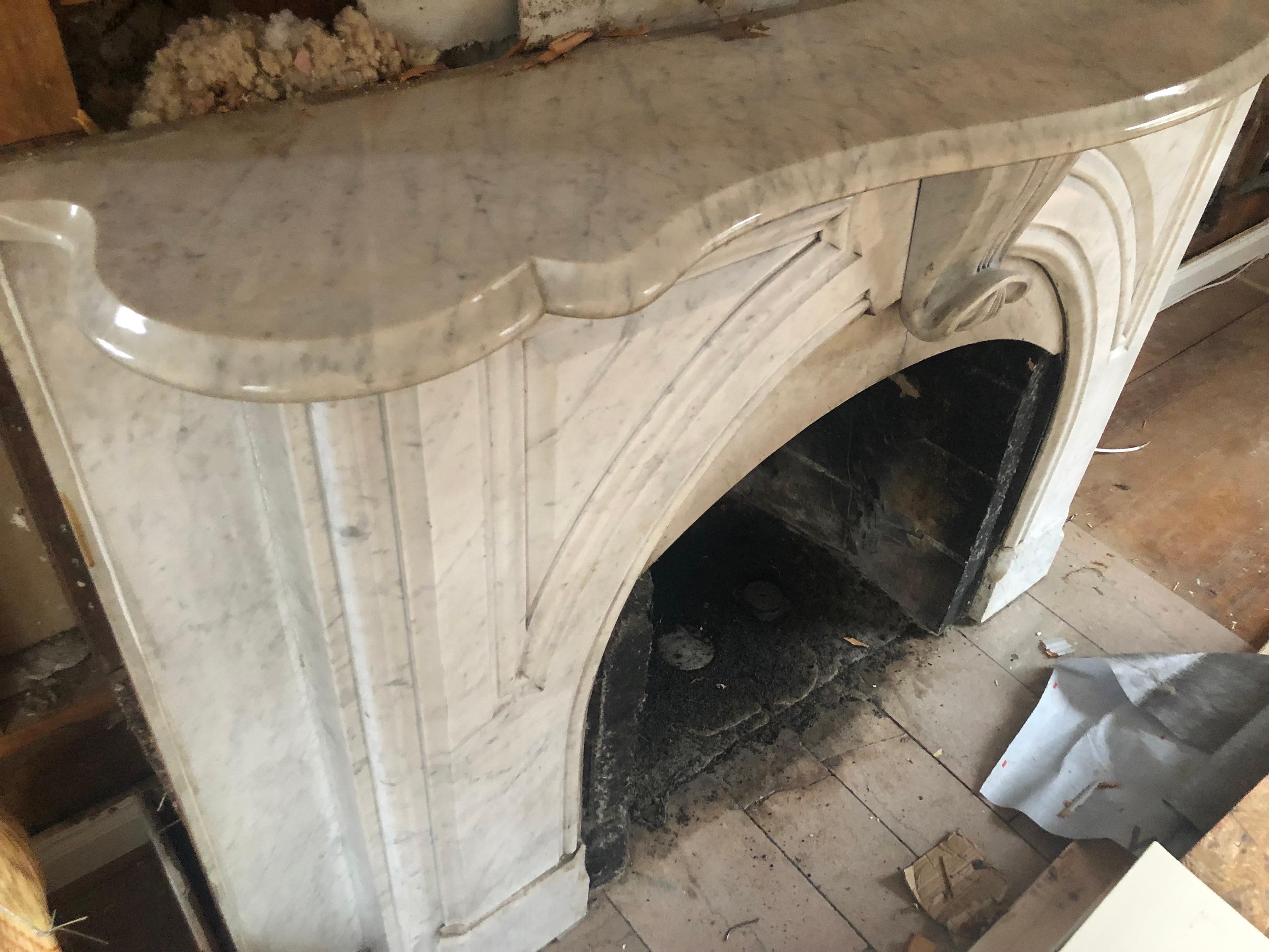 19th Century Victorian Arched Carrara Marble Mantel, Crated for Shipment 3