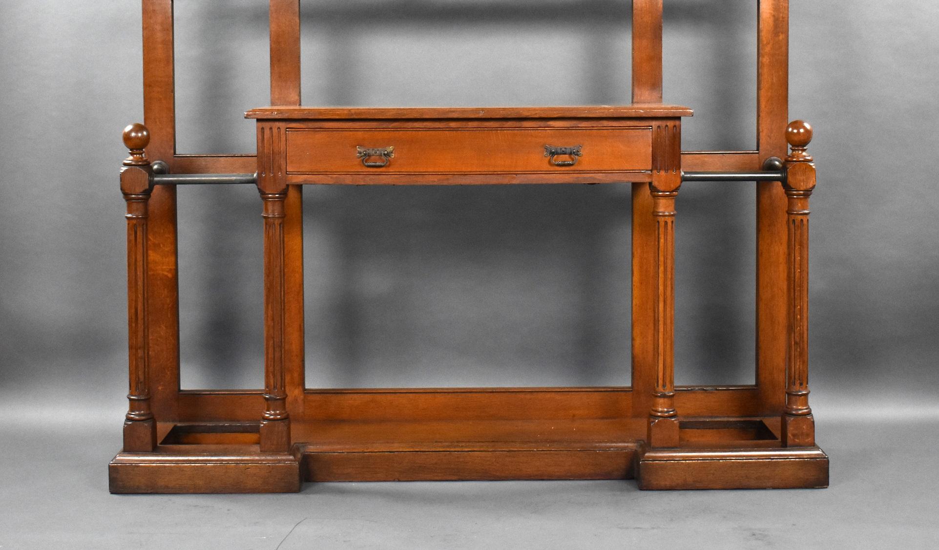 19th Century Victorian Arts and Crafts Oak Hallstand In Good Condition For Sale In Chelmsford, Essex