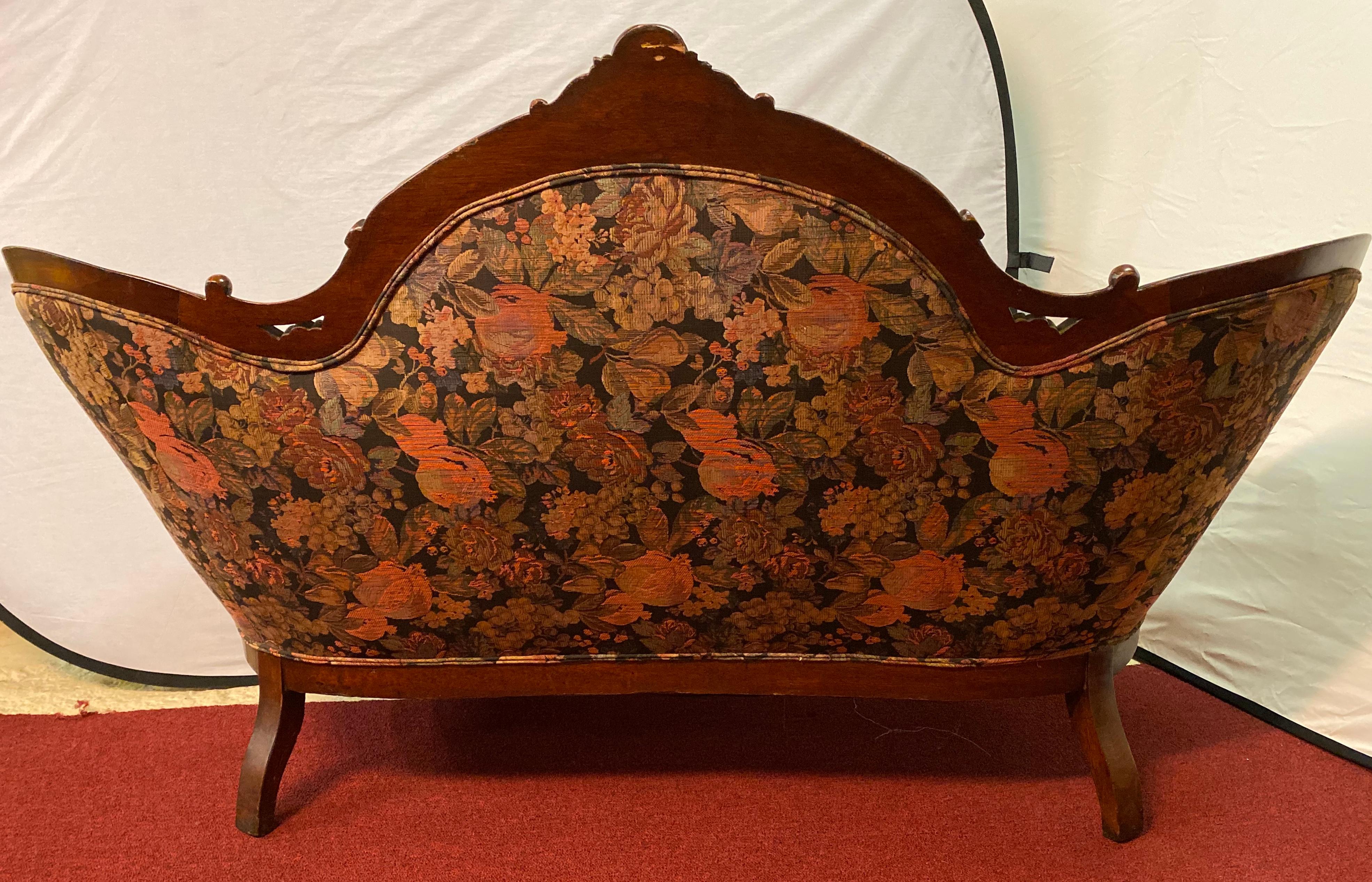 19th Century Victorian Belter Style Canopy Or Love Seat, Sofa 3