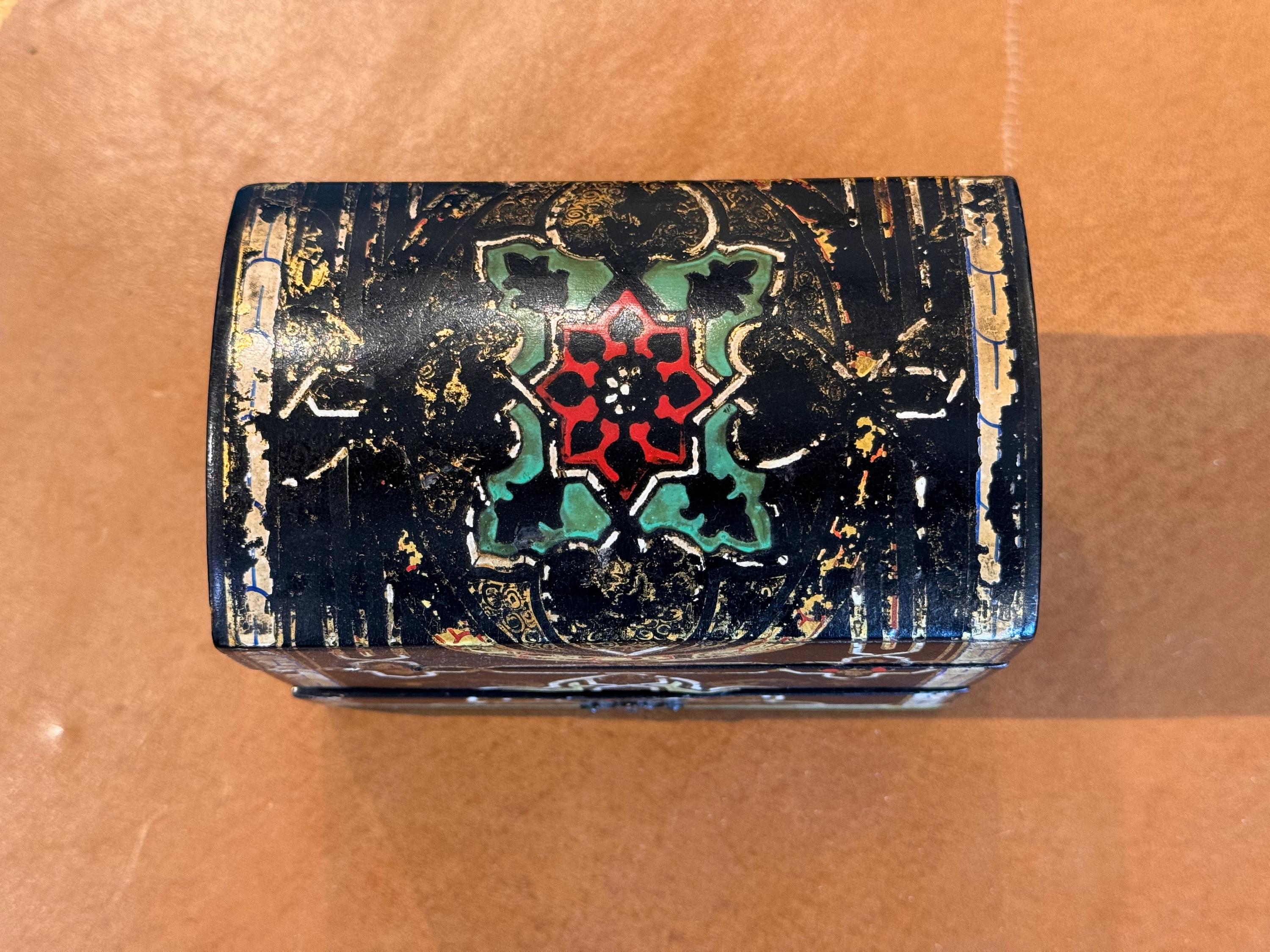 19th Century Victorian Box For Sale 1
