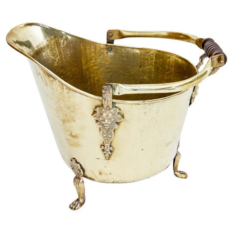 19th Century Victorian Brass Coal Scuttle For Sale at 1stDibs