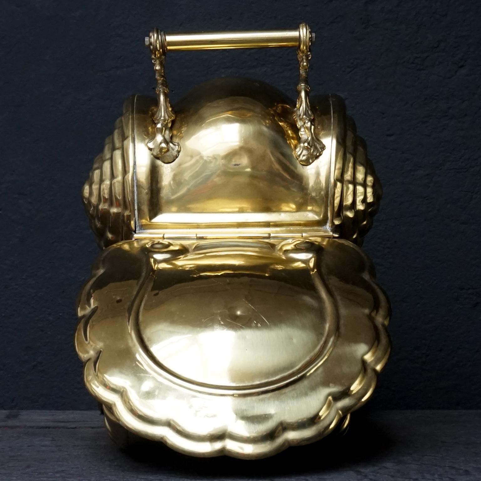 19th Century Victorian Brass Nautilus Shell Shaped Coal Scuttle or Purdonium For Sale 11