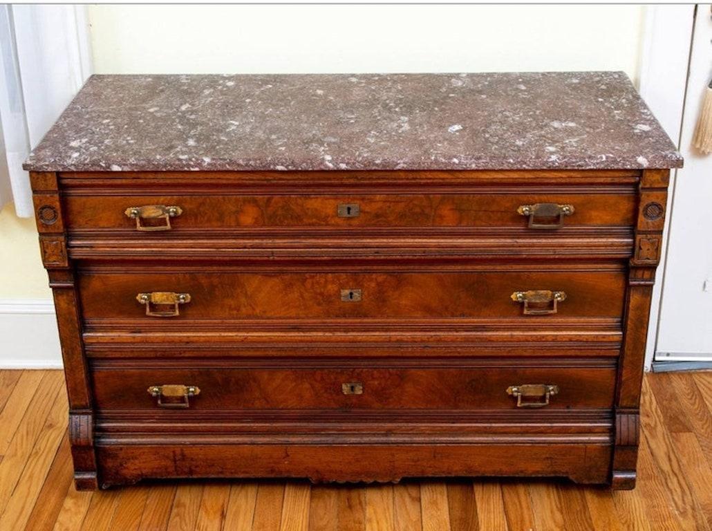 19th Century Victorian Burled Walnut Chest of Drawers For Sale 2