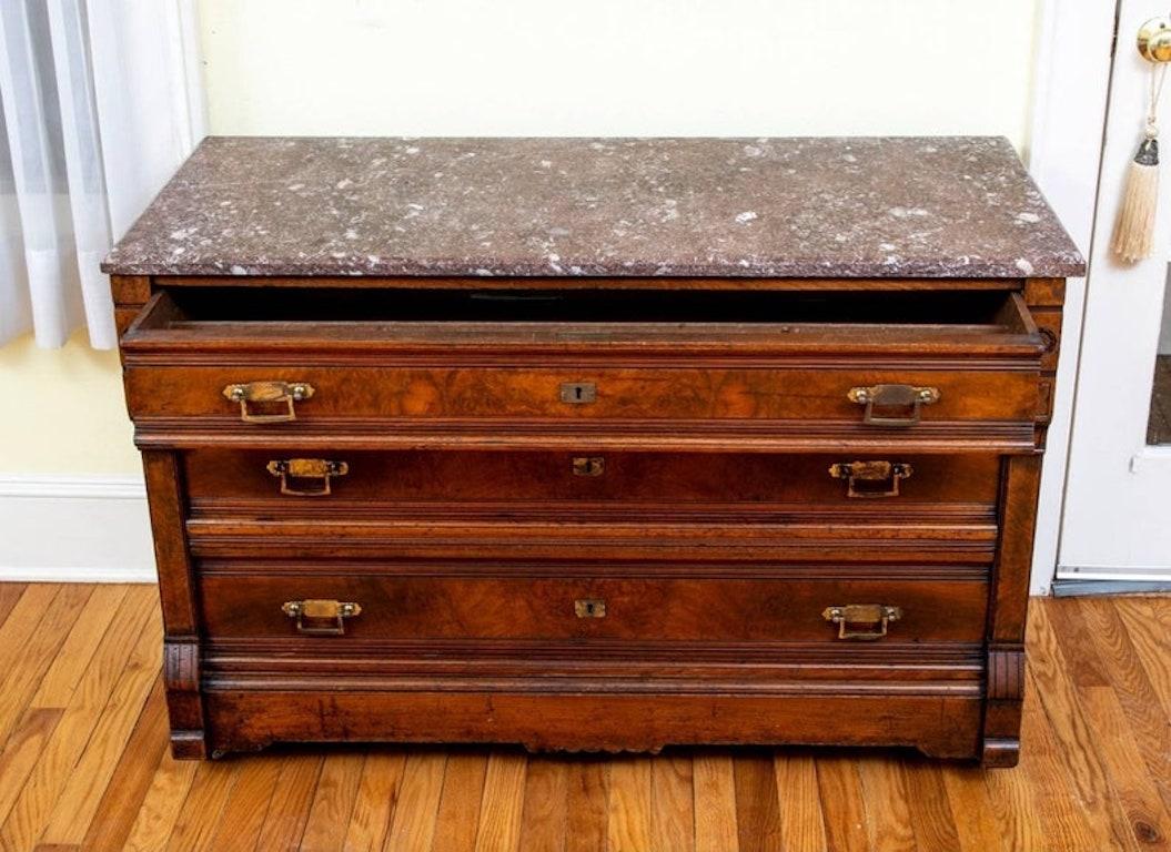19th Century Victorian Burled Walnut Chest of Drawers For Sale 3
