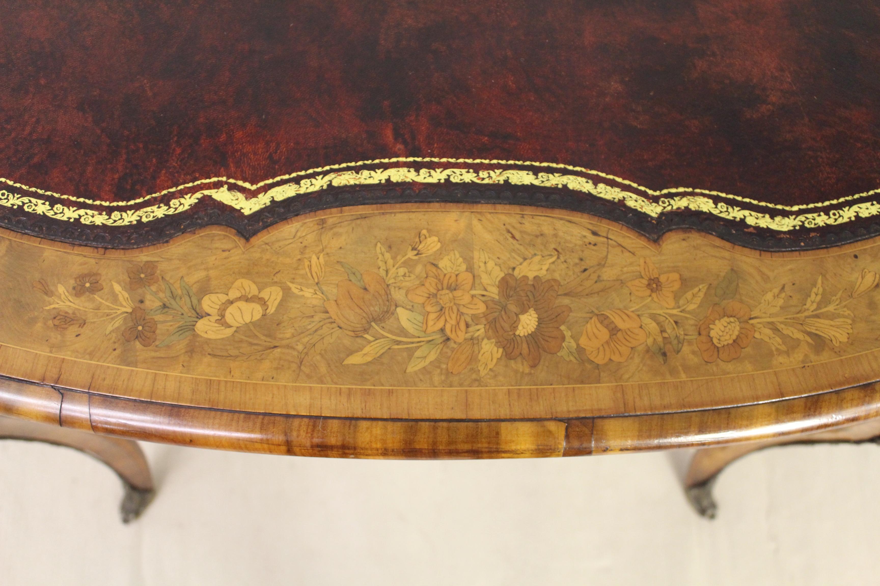 English 19th Century Victorian Burr Walnut and Marquetry Oval Writing Table