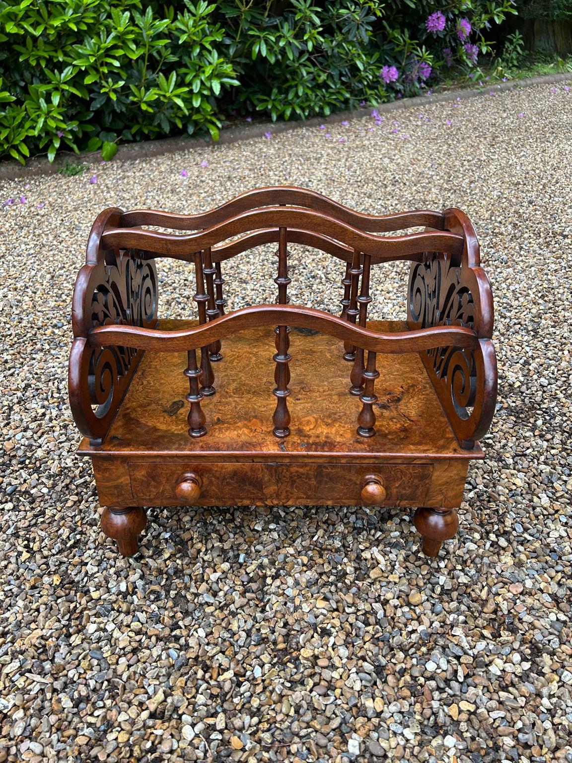 A very high quality 19th Century Victorian Burr Walnut Canterbury with three division sections above a single fitted drawer bearing paper label for Druce & Co, London. Raised on turned legs.

Circa: 1860

Video:
If you require video. Please just let