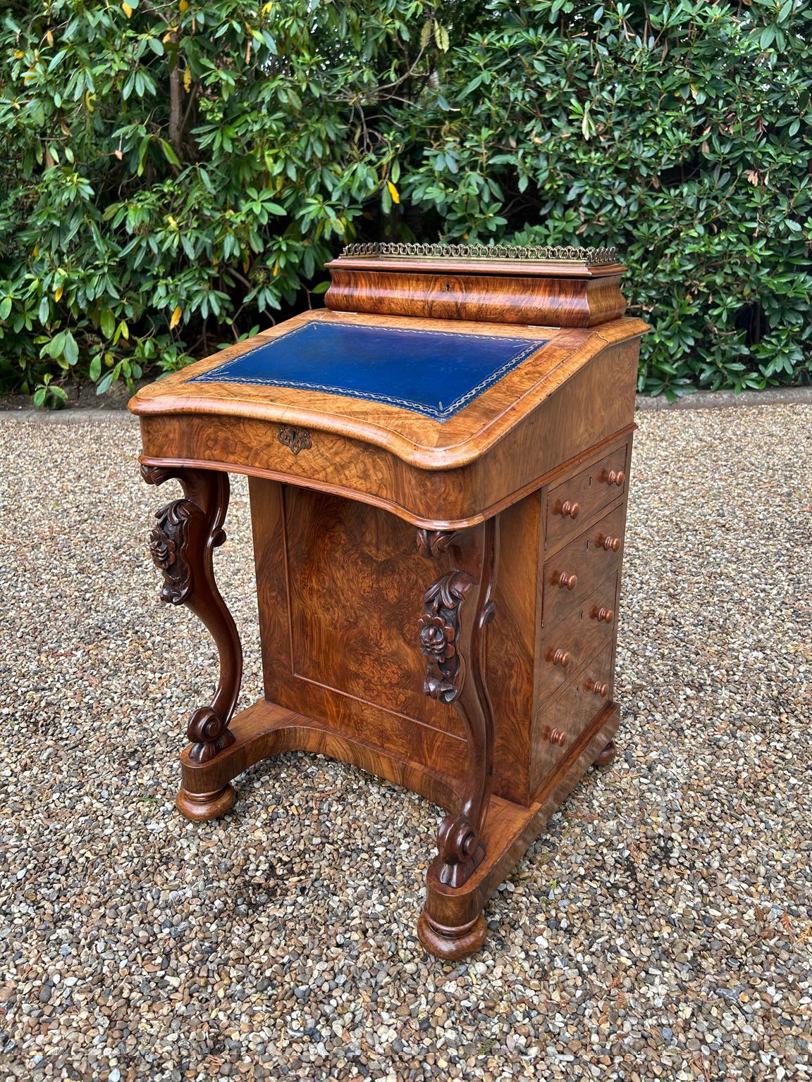 Victorien Davenport victorien du 19ème siècle en vente