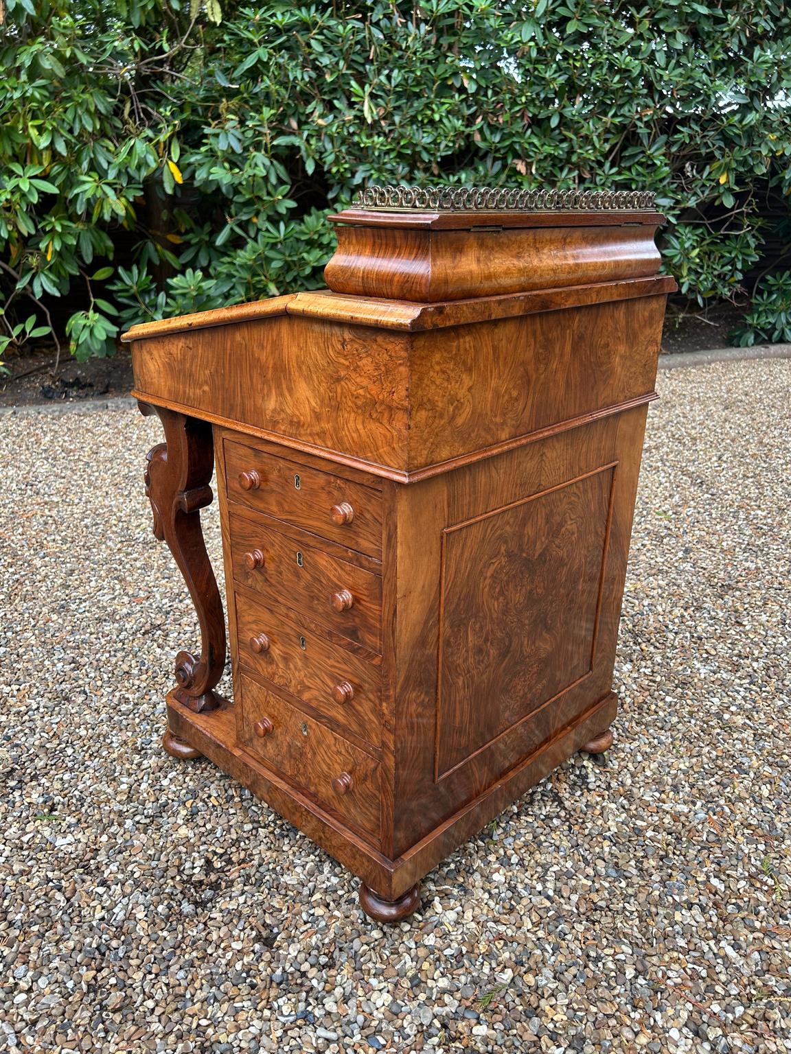 Fait main Davenport victorien du 19ème siècle en vente