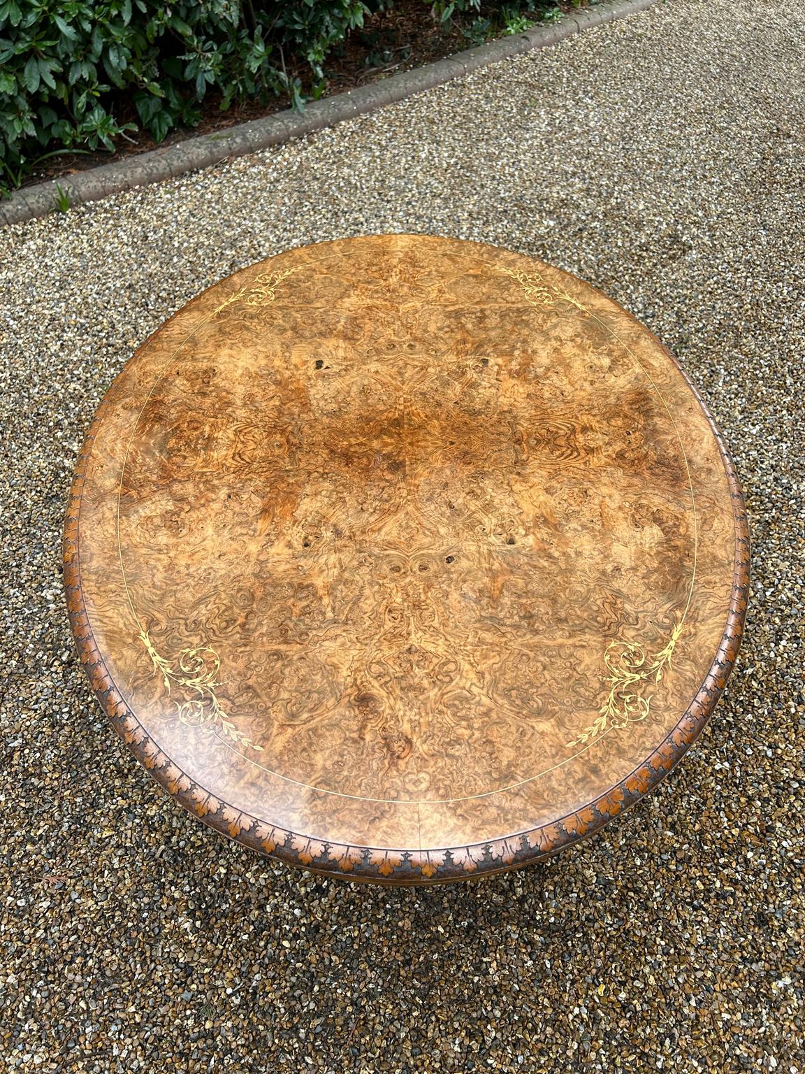 Hand-Crafted 19th Century Victorian Burr Walnut Oval Tilt-Top Breakfast Table