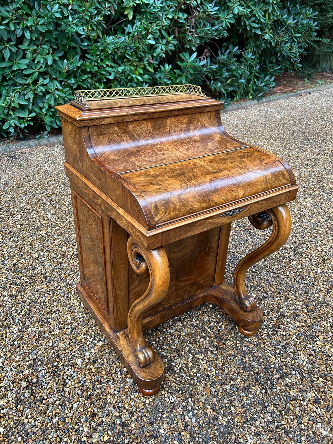 English 19th Century Victorian Burr Walnut Piano Davenport