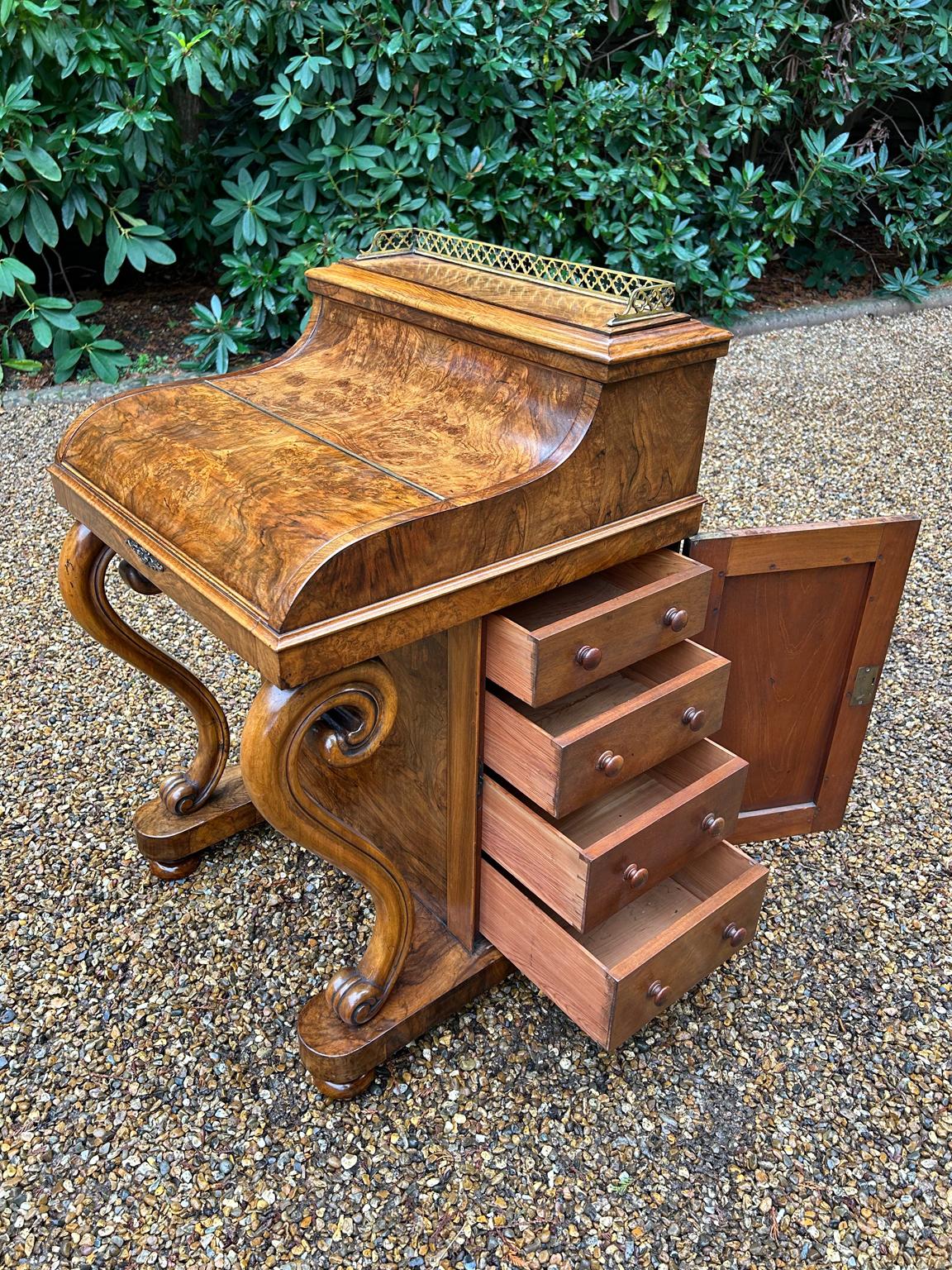 19th Century Victorian Burr Walnut Piano Davenport 1
