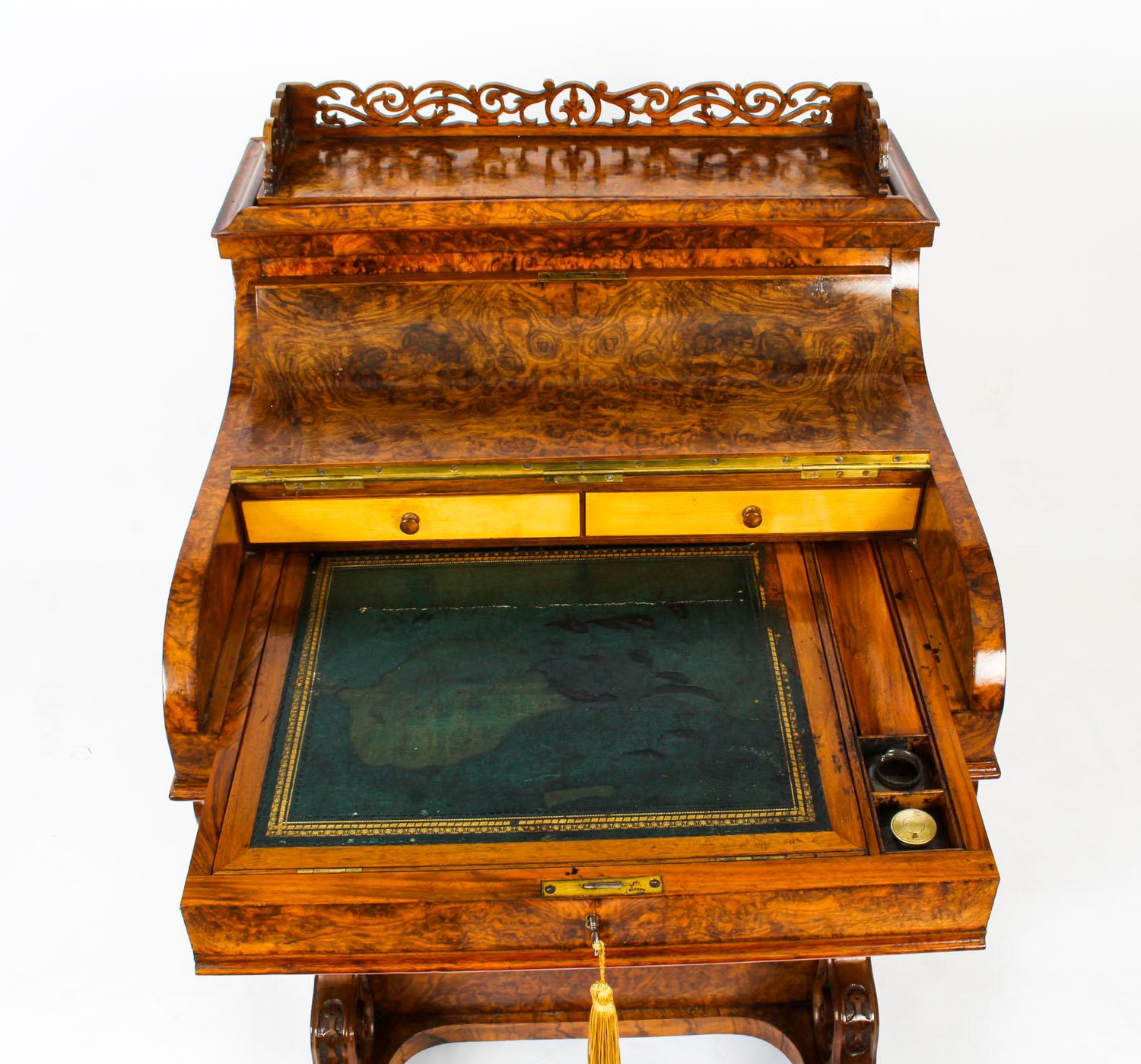 Mid-19th Century 19th Century Victorian Burr Walnut Pop Up Davenport Desk