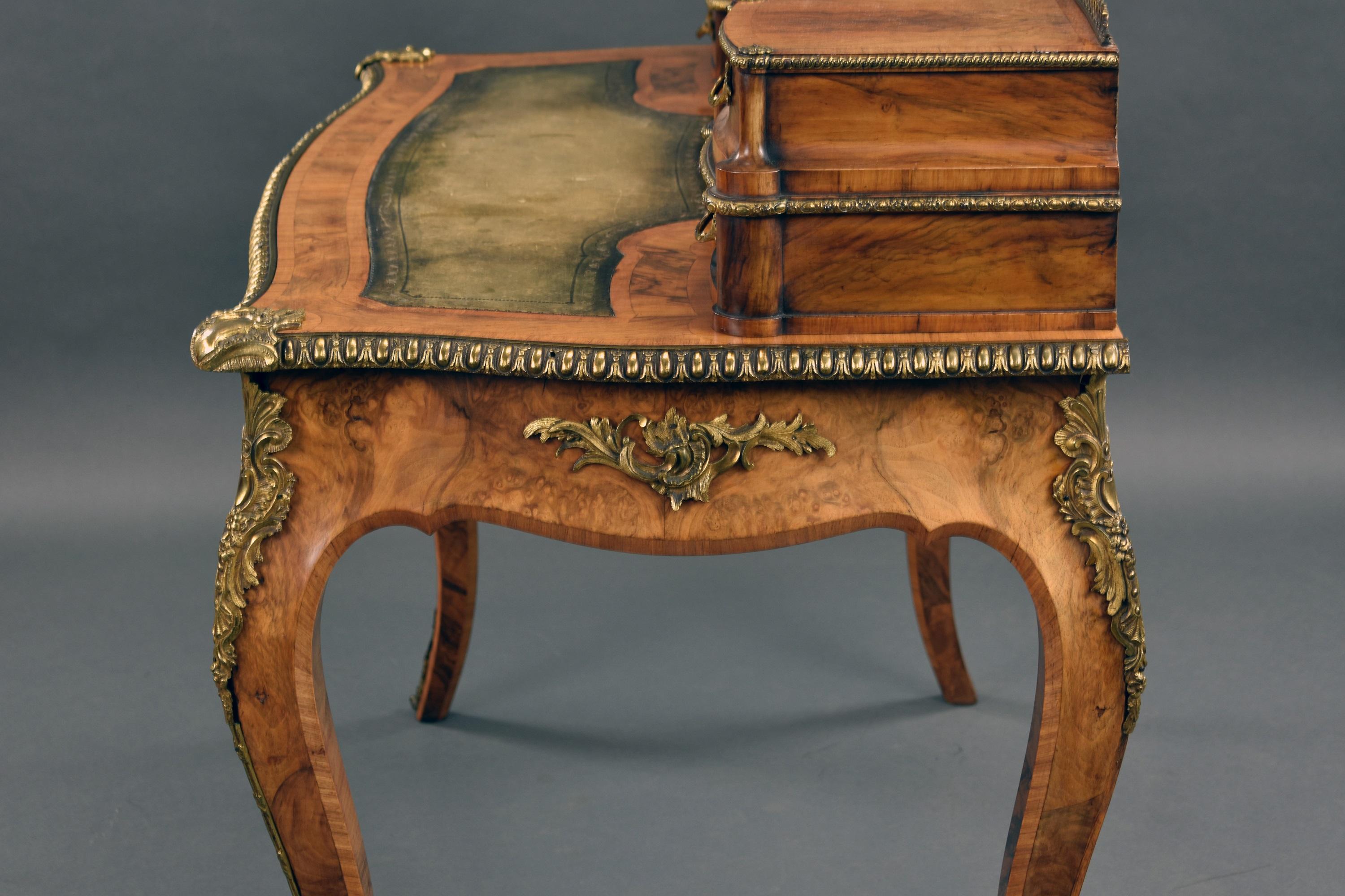 19th Century Victorian Burr Walnut Writing Table For Sale 12