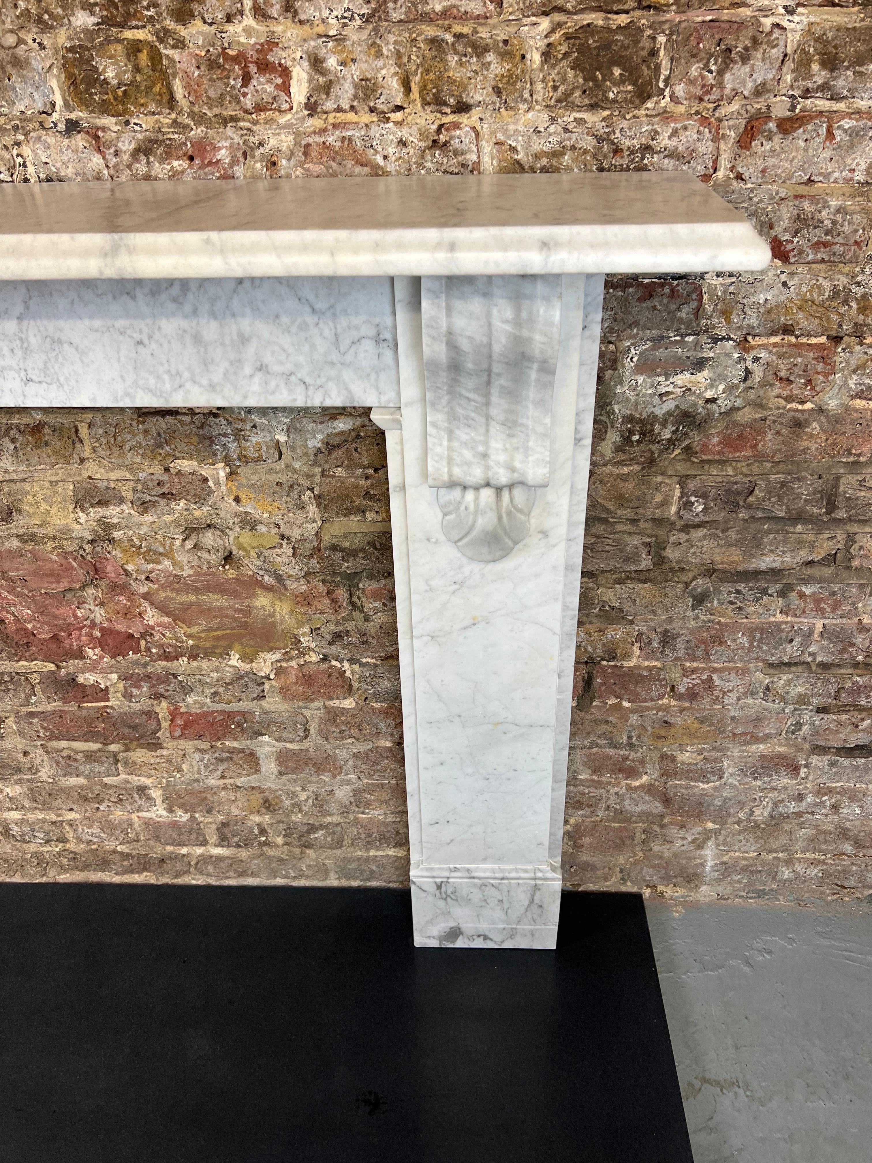 19th Century Victorian Carrara Marble Fireplace Mantlepiece In Good Condition In London, GB