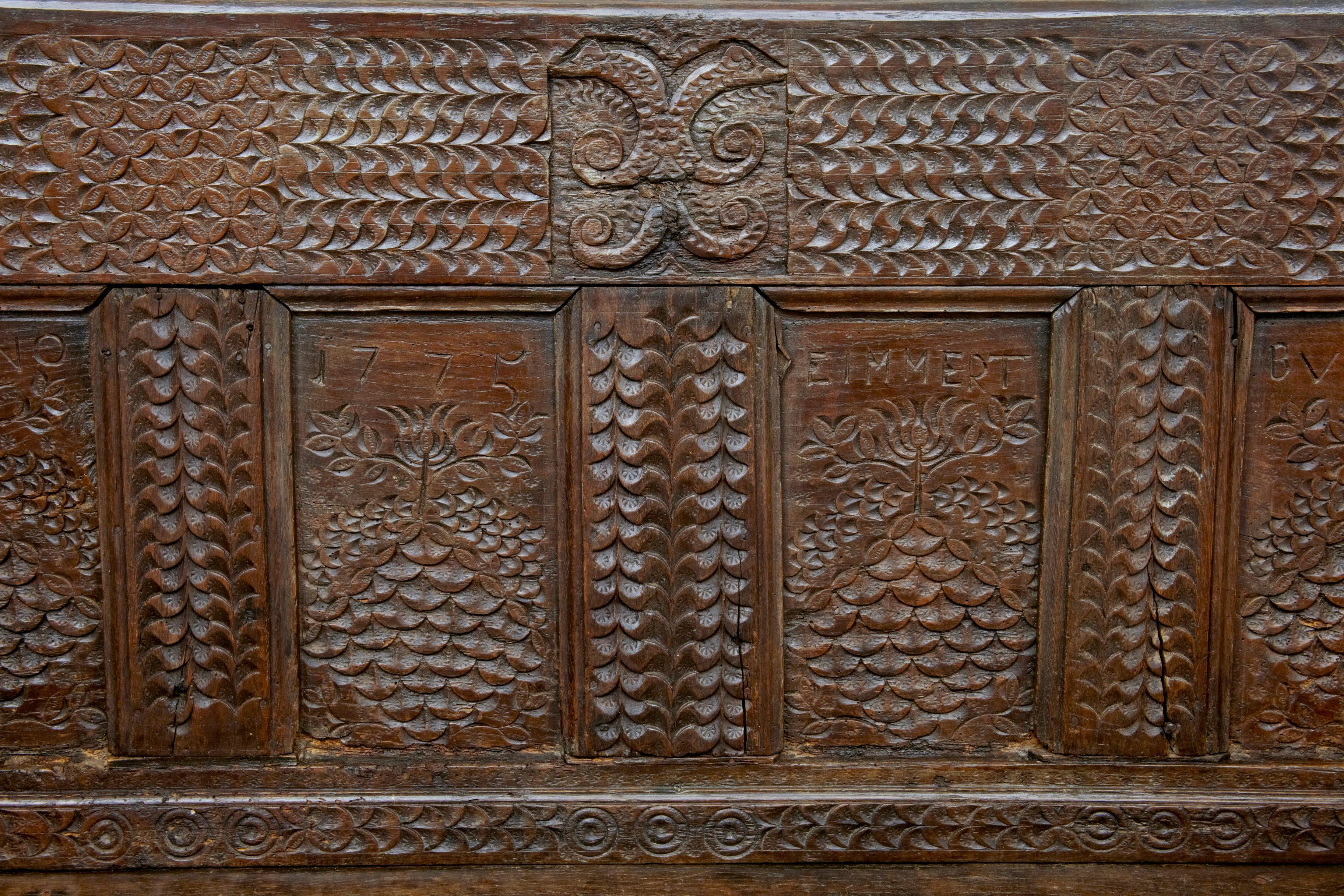 19th Century Victorian Carved Oak Bench In Good Condition In Debenham, Suffolk