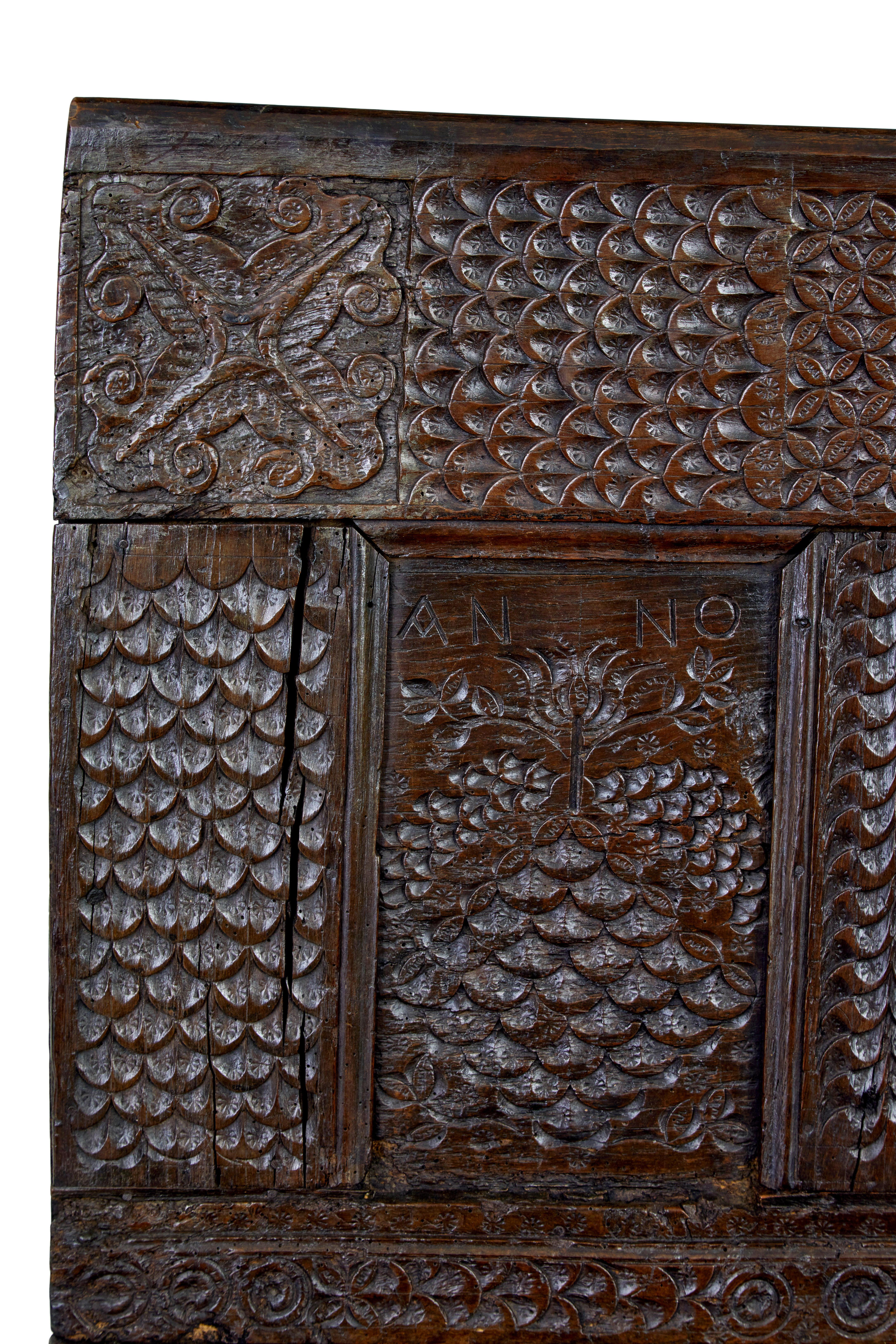 Oak 19th century Victorian carved oak bench For Sale