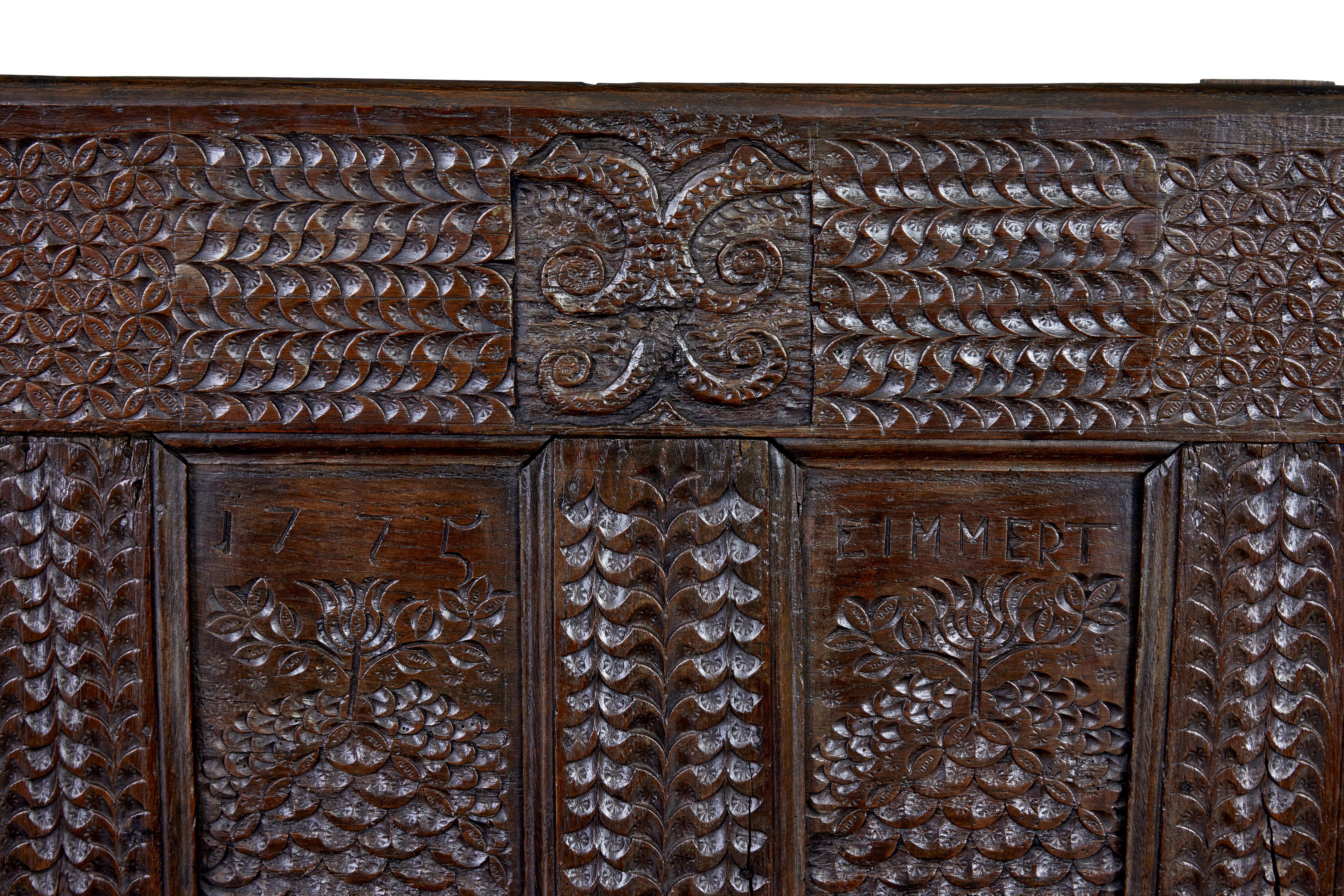 19th century Victorian carved oak bench For Sale 1