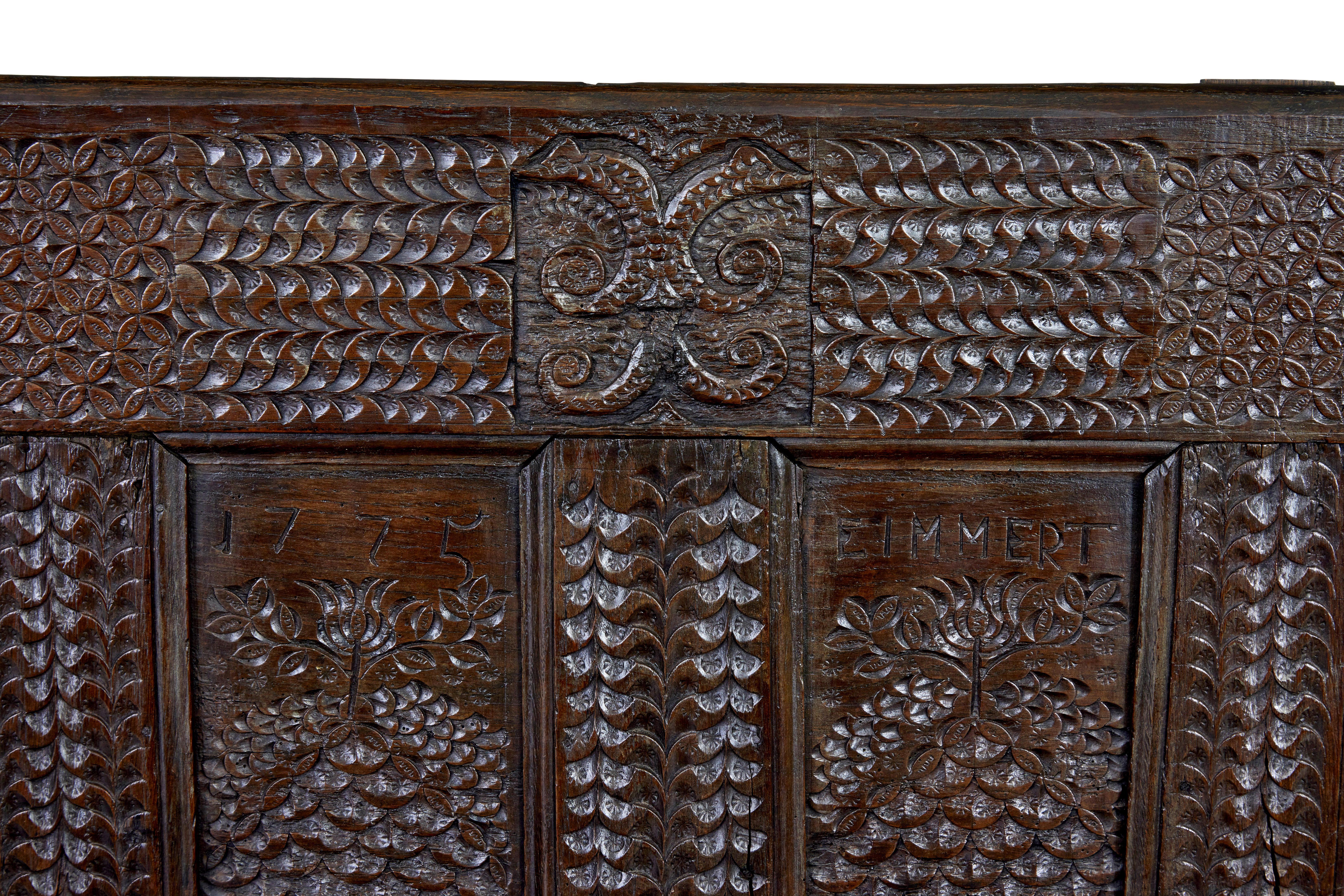 19th century Victorian carved oak bench For Sale 1