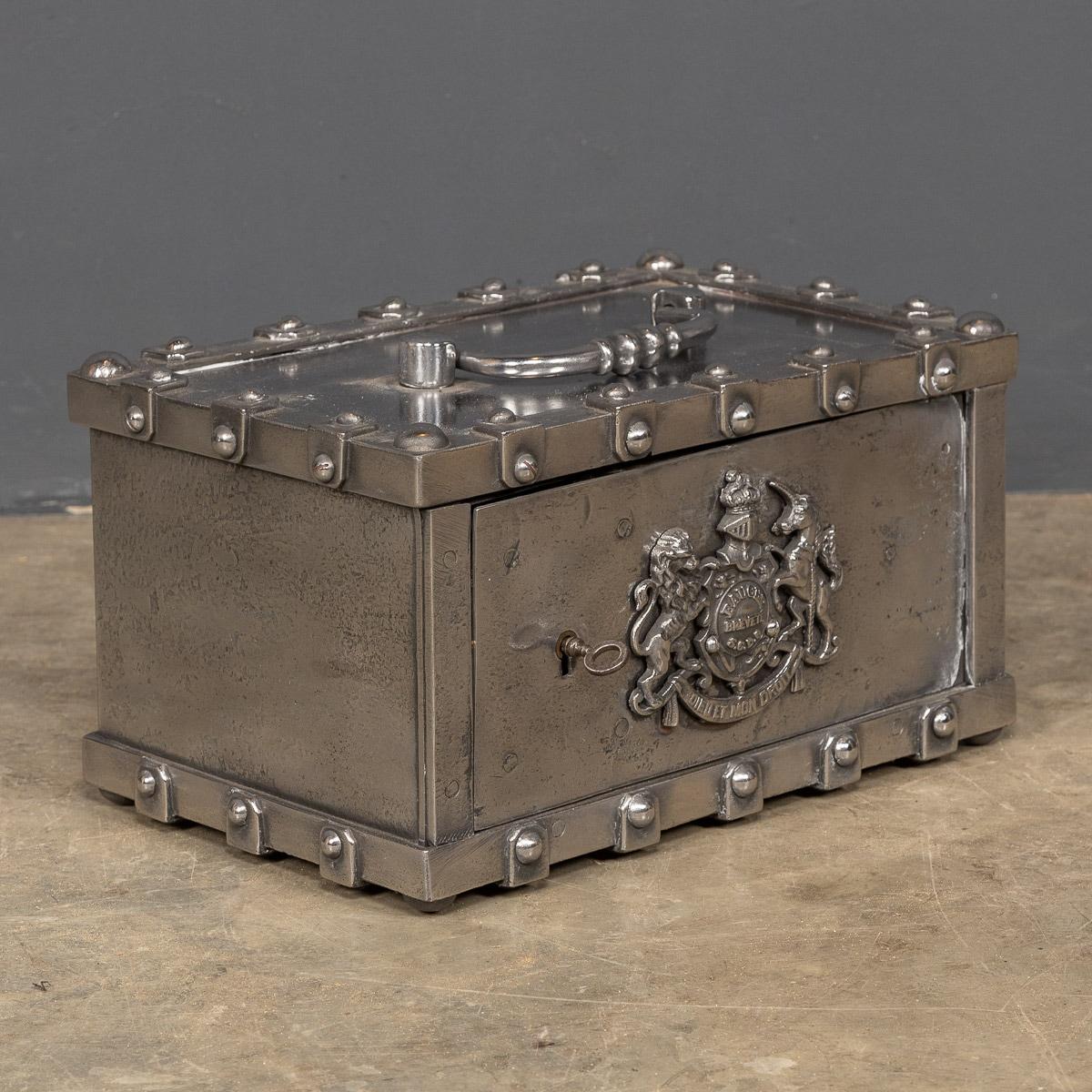 Antique mid-19th Century Victorian cast iron safe made by Bauche during the reign of Napoleon III. Primarily used for the transport of document or valuables this was one of the first fireproof safes available. This piece has its original key. It