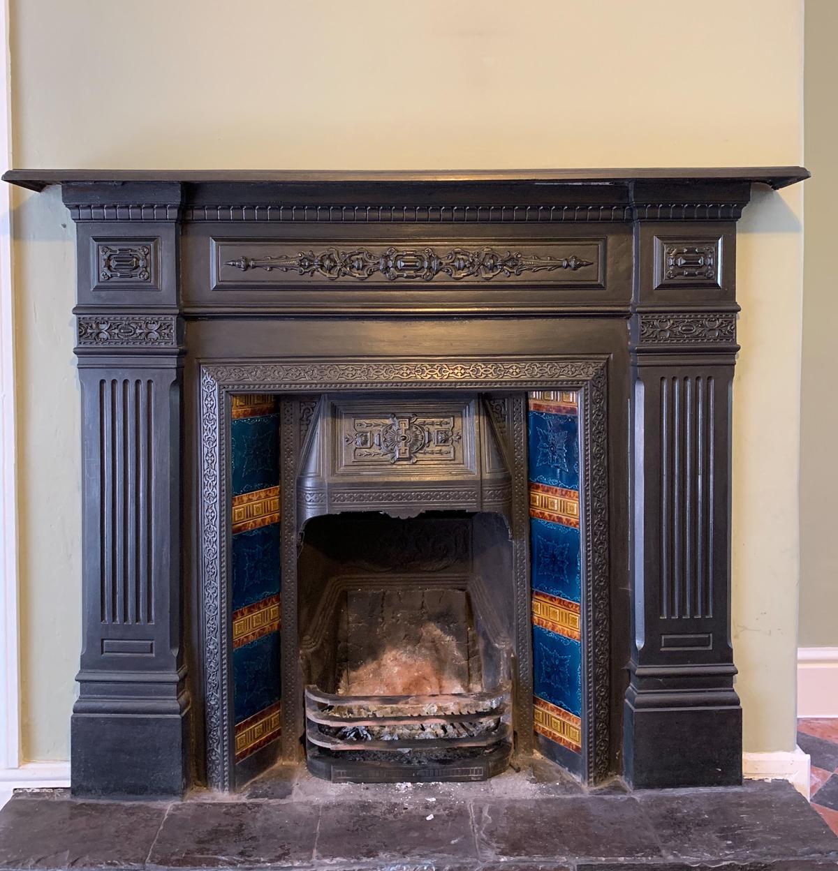 19th century Victorian cast iron fireplace surround circa 1890.
Pictured with an original cast iron and tiled grate, priced separately

Images prior to restoration, a choice of finishes is available.
