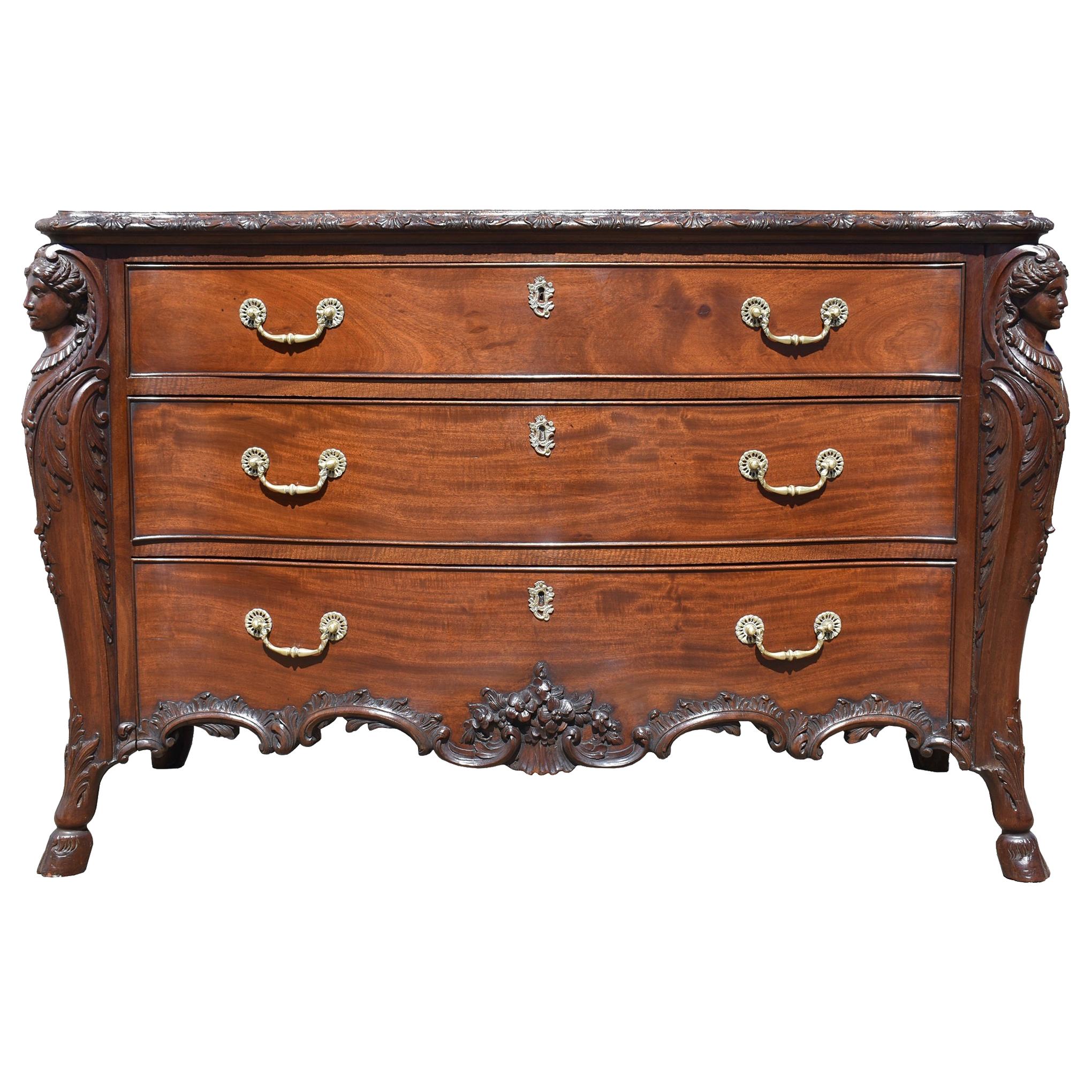 19th Century Victorian Chippendale Style Mahogany Serpentine Chest of Drawers For Sale