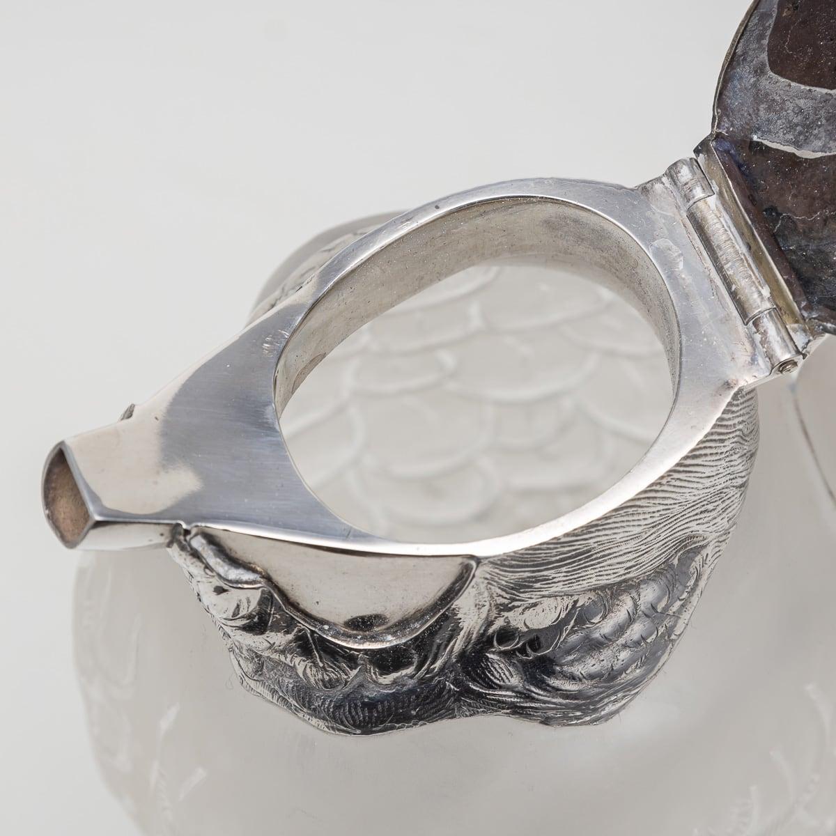 19th Century Victorian Cockatoo Solid Silver & Glass Claret Jug, London c.1881 5