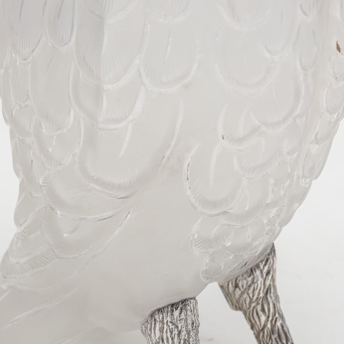 19th Century Victorian Cockatoo Solid Silver & Glass Claret Jug, London c.1881 10
