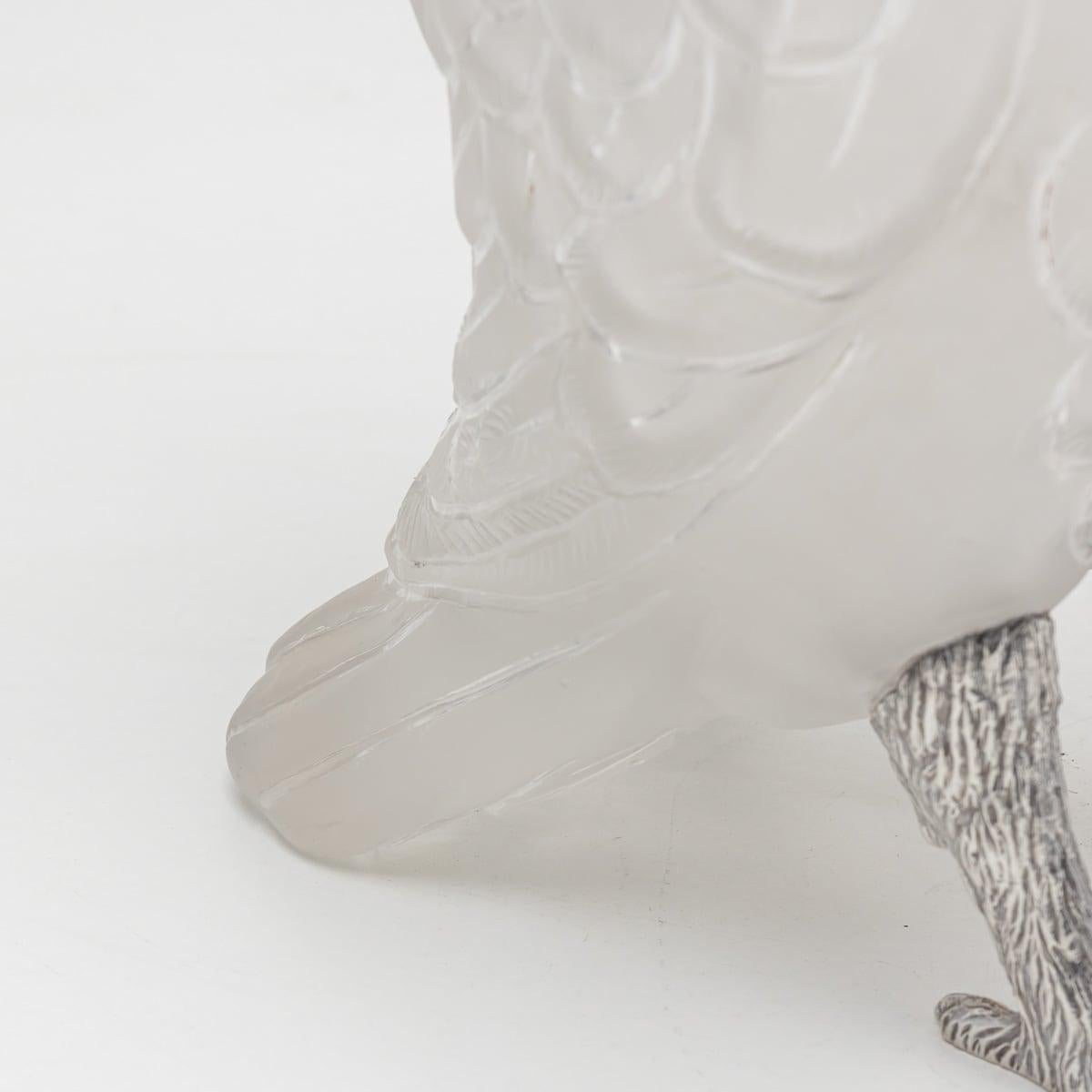 19th Century Victorian Cockatoo Solid Silver & Glass Claret Jug, London c.1881 12