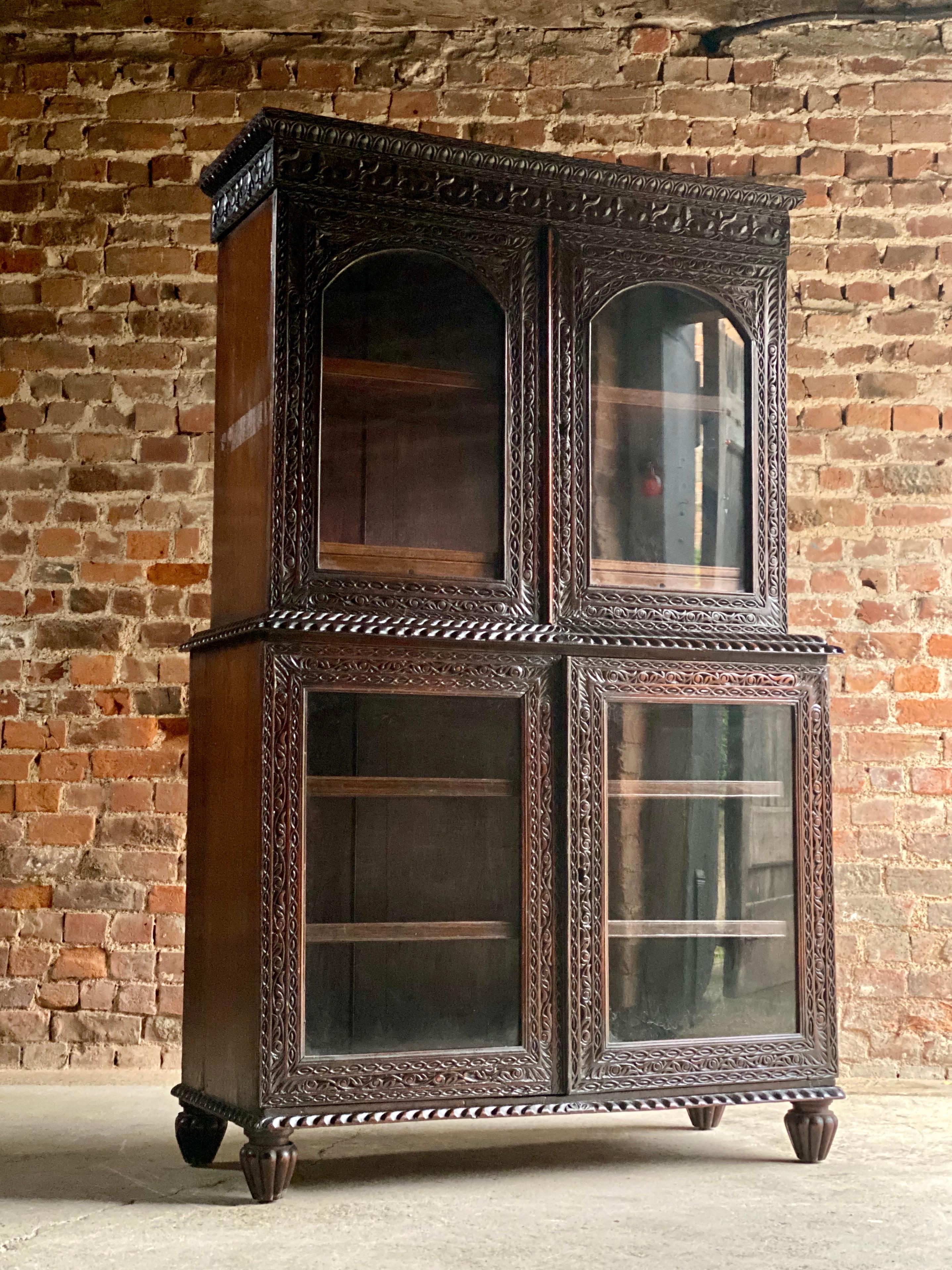 19th Century Victorian Colonial Anglo Indian Padouk Bookcase, circa 1890 3