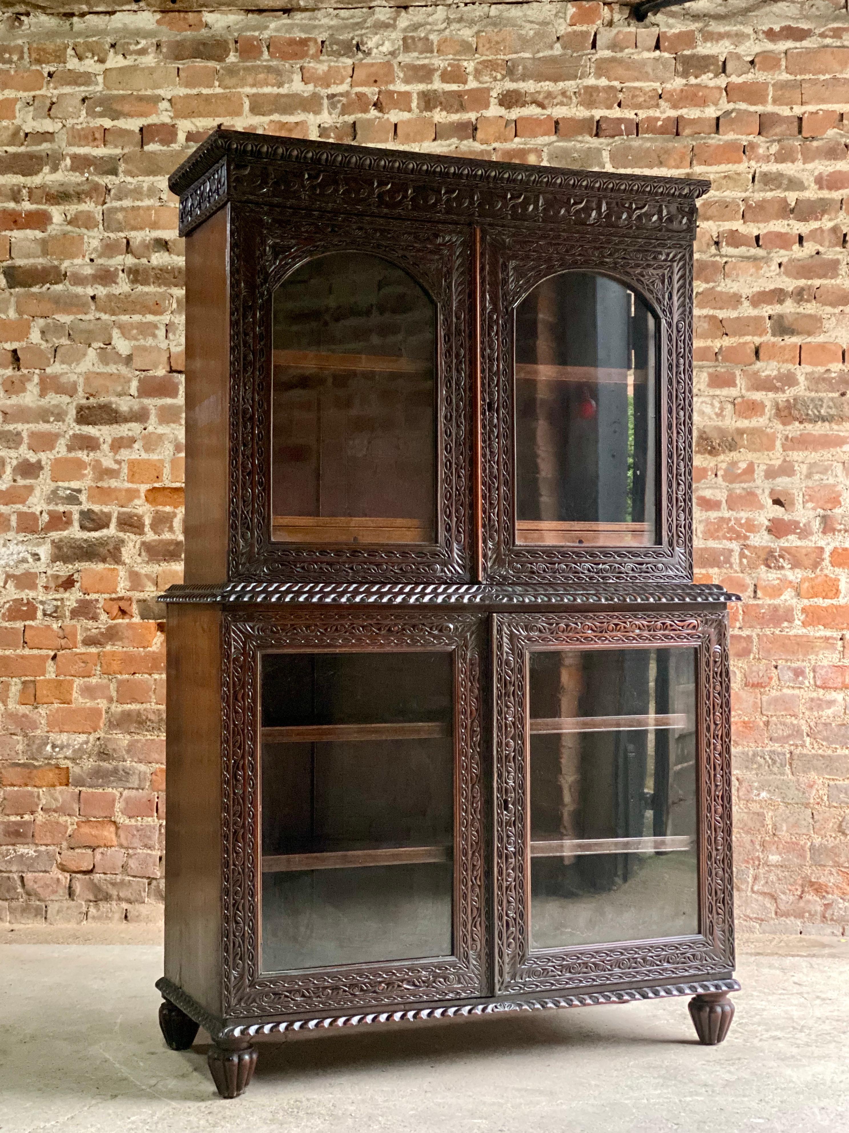 19th Century Victorian Colonial Anglo Indian Padouk Bookcase, circa 1890 1