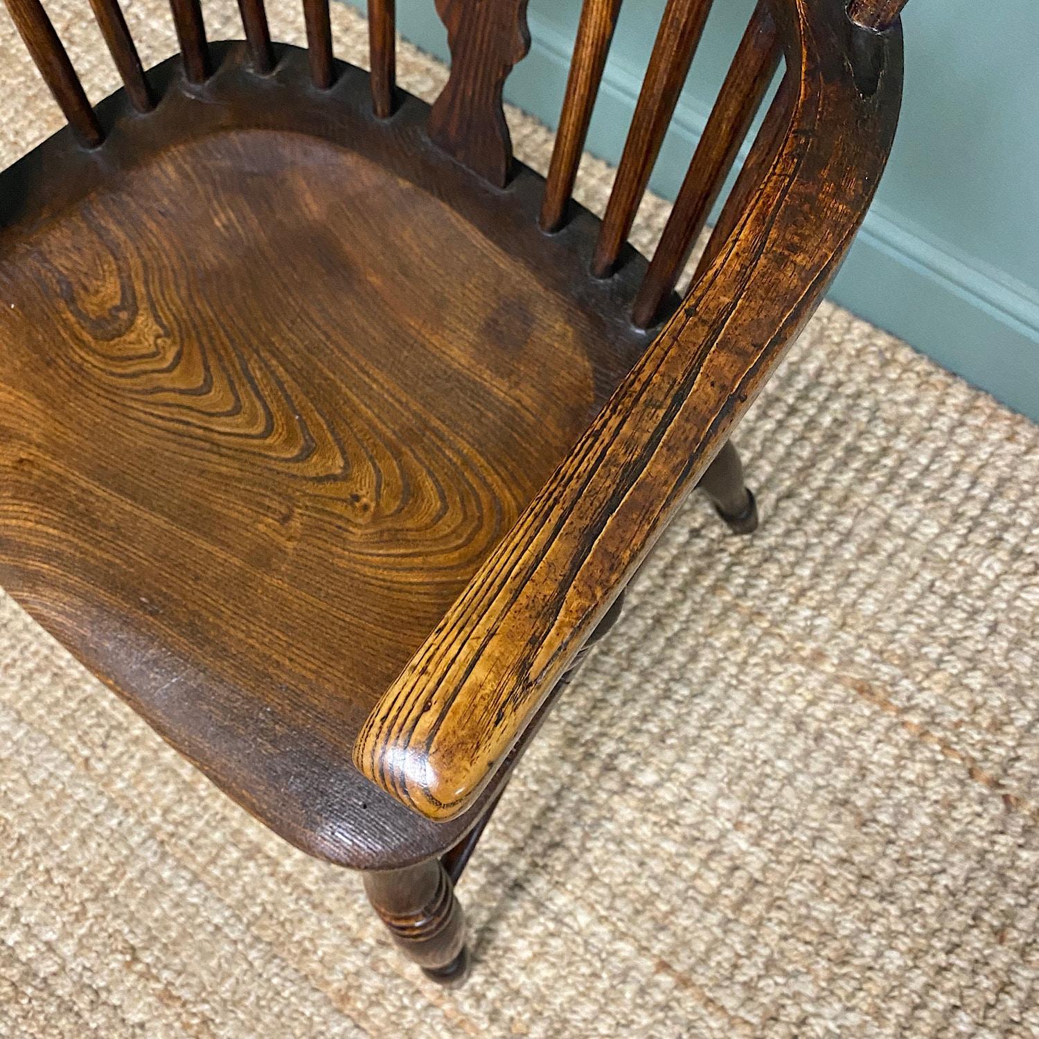 Elm 19th Century Victorian Country Oak Antique Windsor Chair For Sale